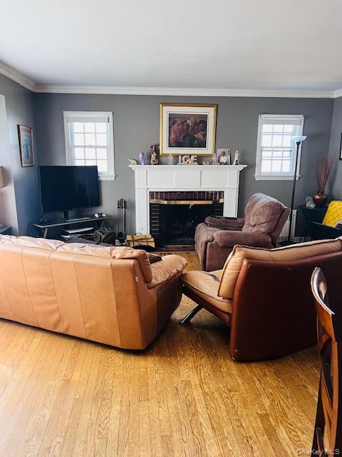 #10 photo, 114 Camdike St, Valley Stream , NY 11580