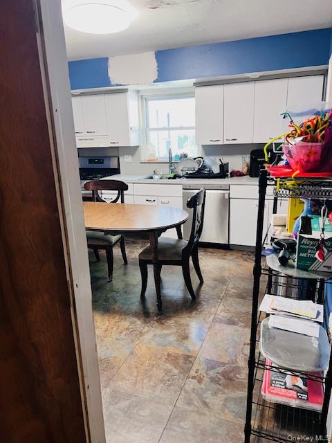 #6 photo, 114 Camdike St, Valley Stream , NY 11580