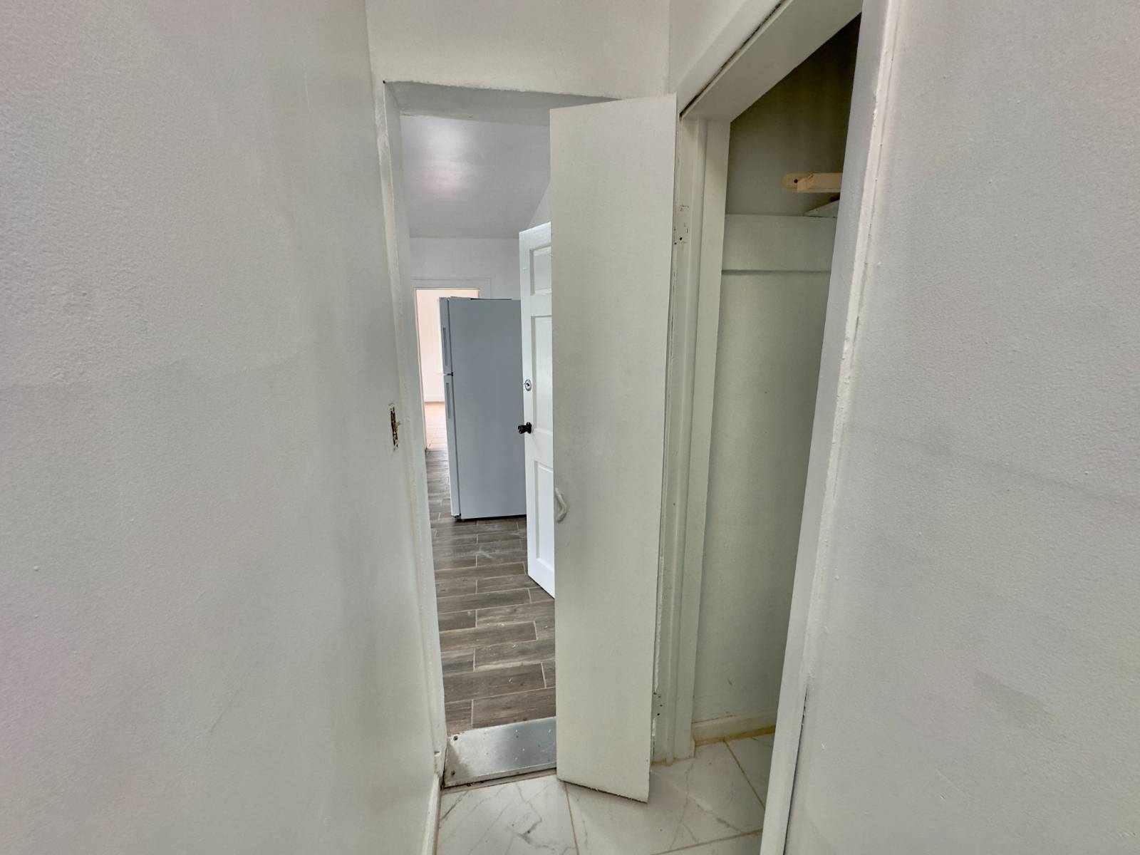 #9 photo, 104 Henry St, #2L, Inwood , NY 11096