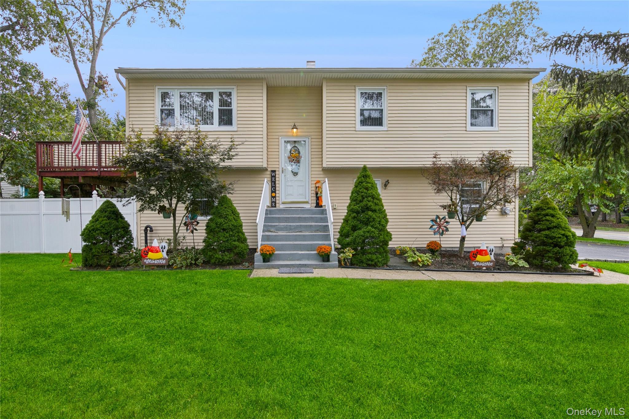 #3 photo, 308 Browns Road, Nesconset , NY 11767