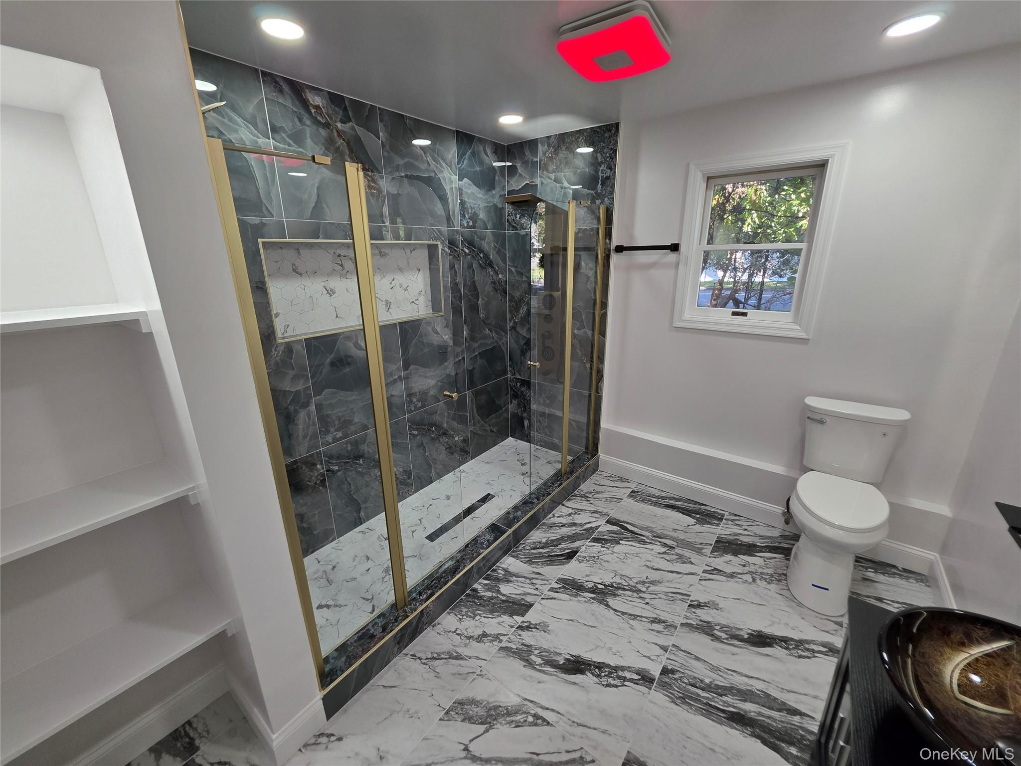 #11 photo, 64 Brooksite Drive, サフォーク郡 Smithtown , NY 11787