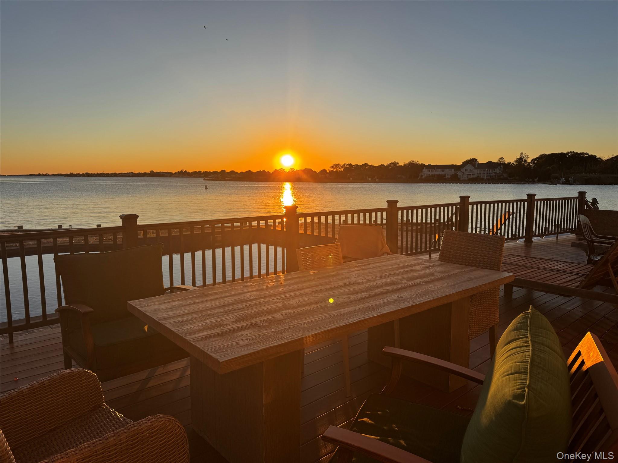 #4 photo, 10 Great Cove Lane, Islip , NY 11751