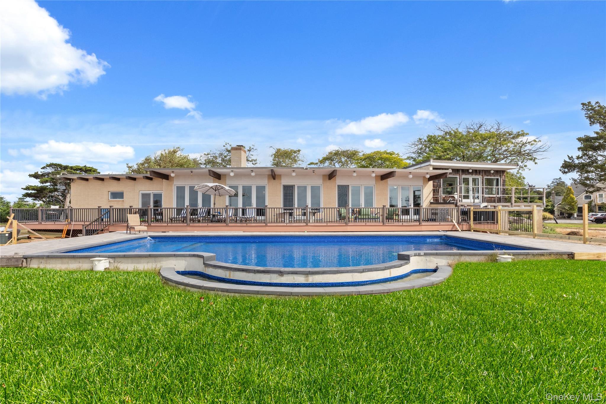 #9 photo, 10 Great Cove Lane, Islip , NY 11751