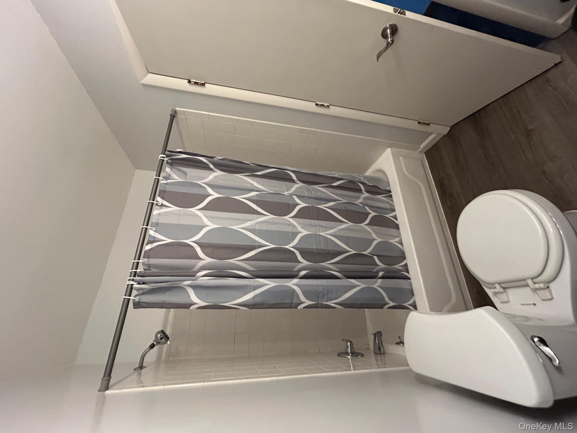 #11 photo, 3 Hook Road, Poughkeepsie , NY 12601