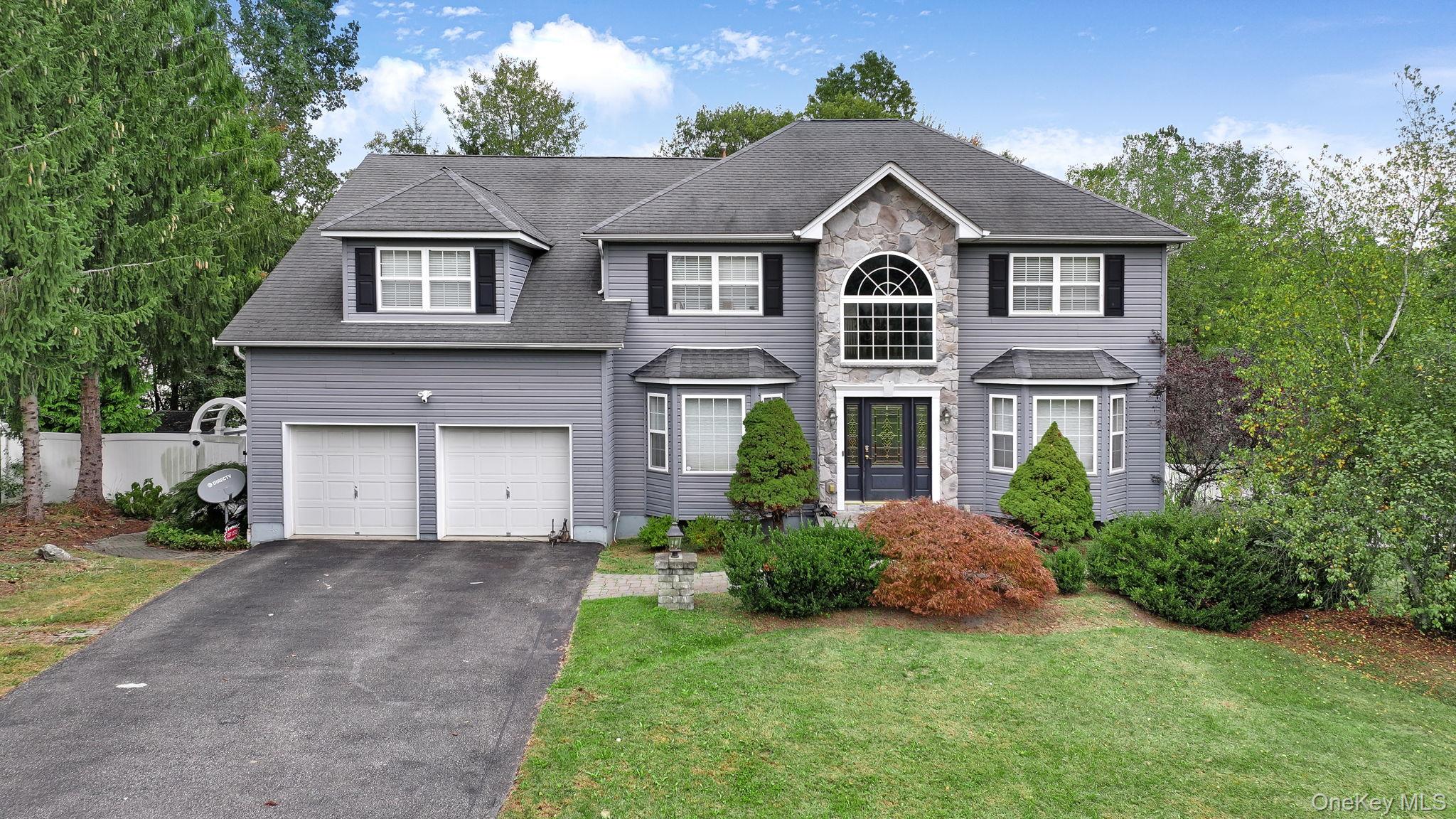 #1 photo, 1010 Pine View, New Windsor , NY 12553