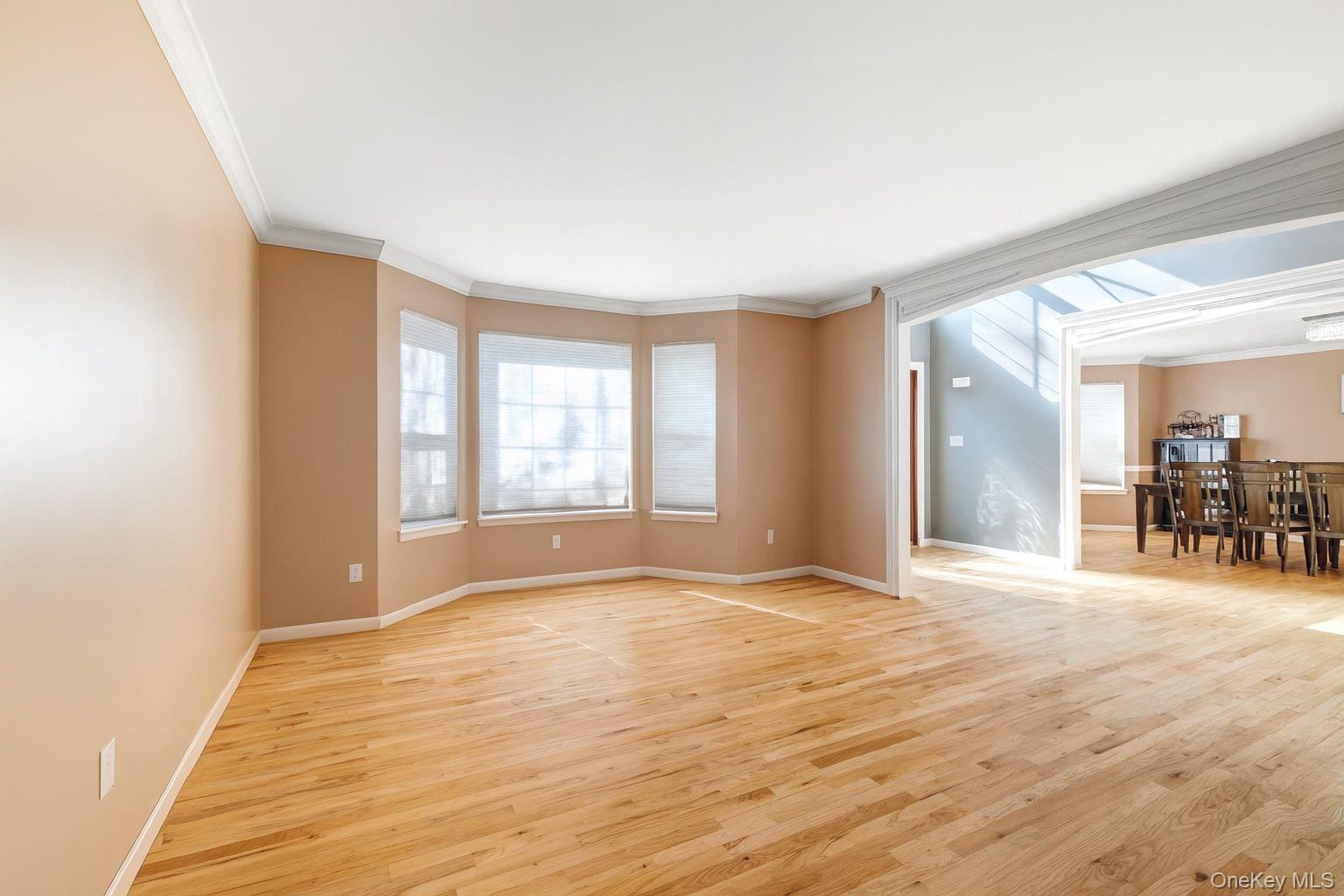 #13 photo, 1010 Pine View, New Windsor , NY 12553