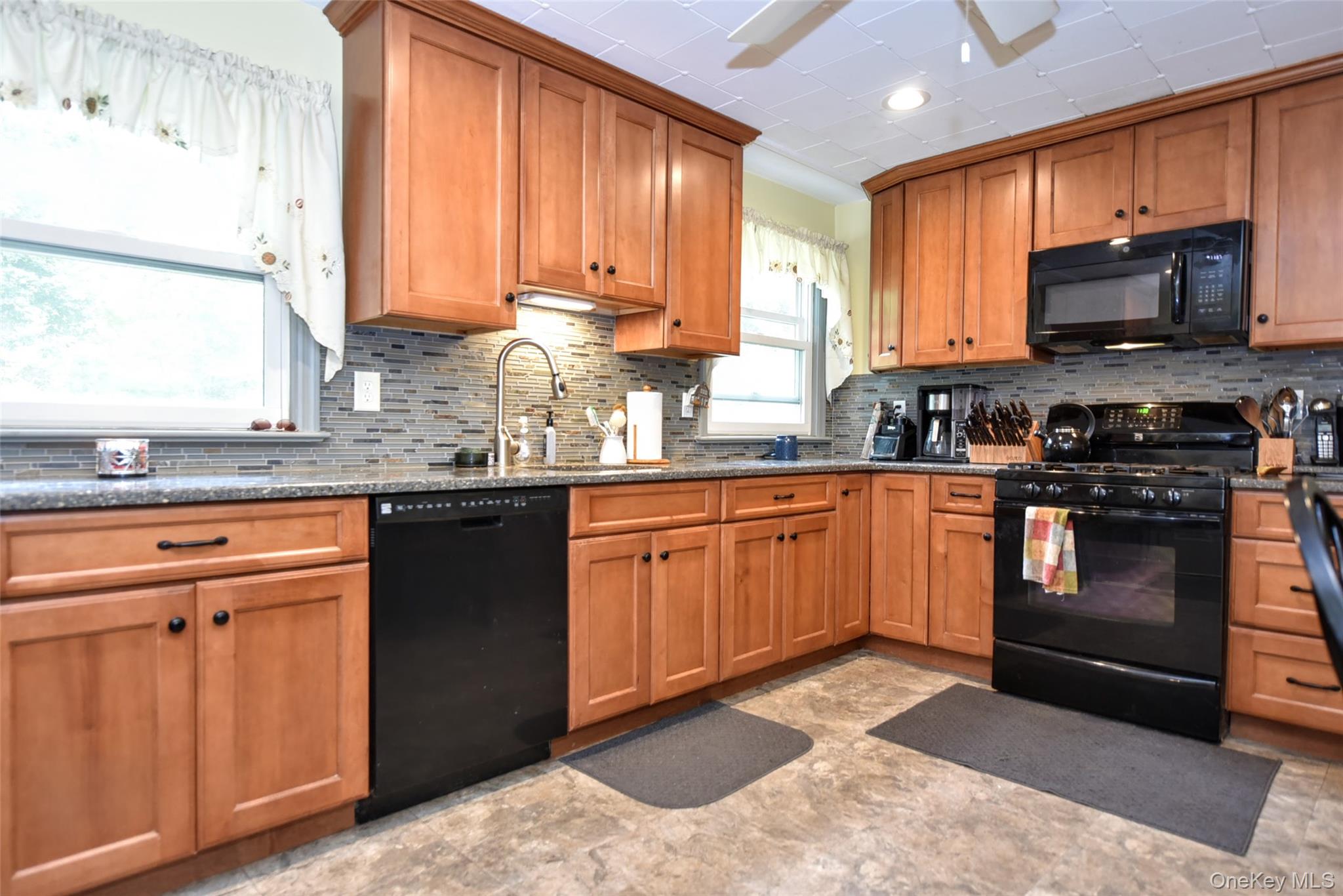 #8 photo, 81A Jay Street, Stony Point , NY 10980