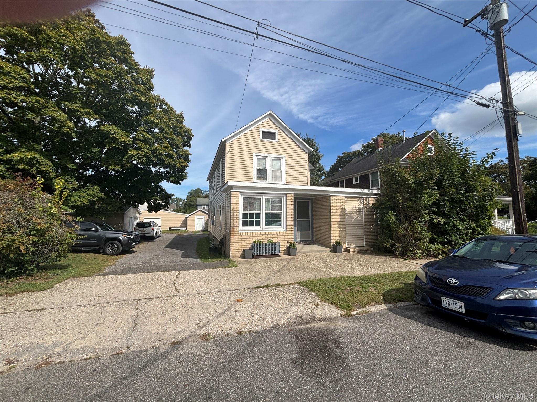 #2 photo, 226 Sweezy Avenue, Riverhead , NY 11901