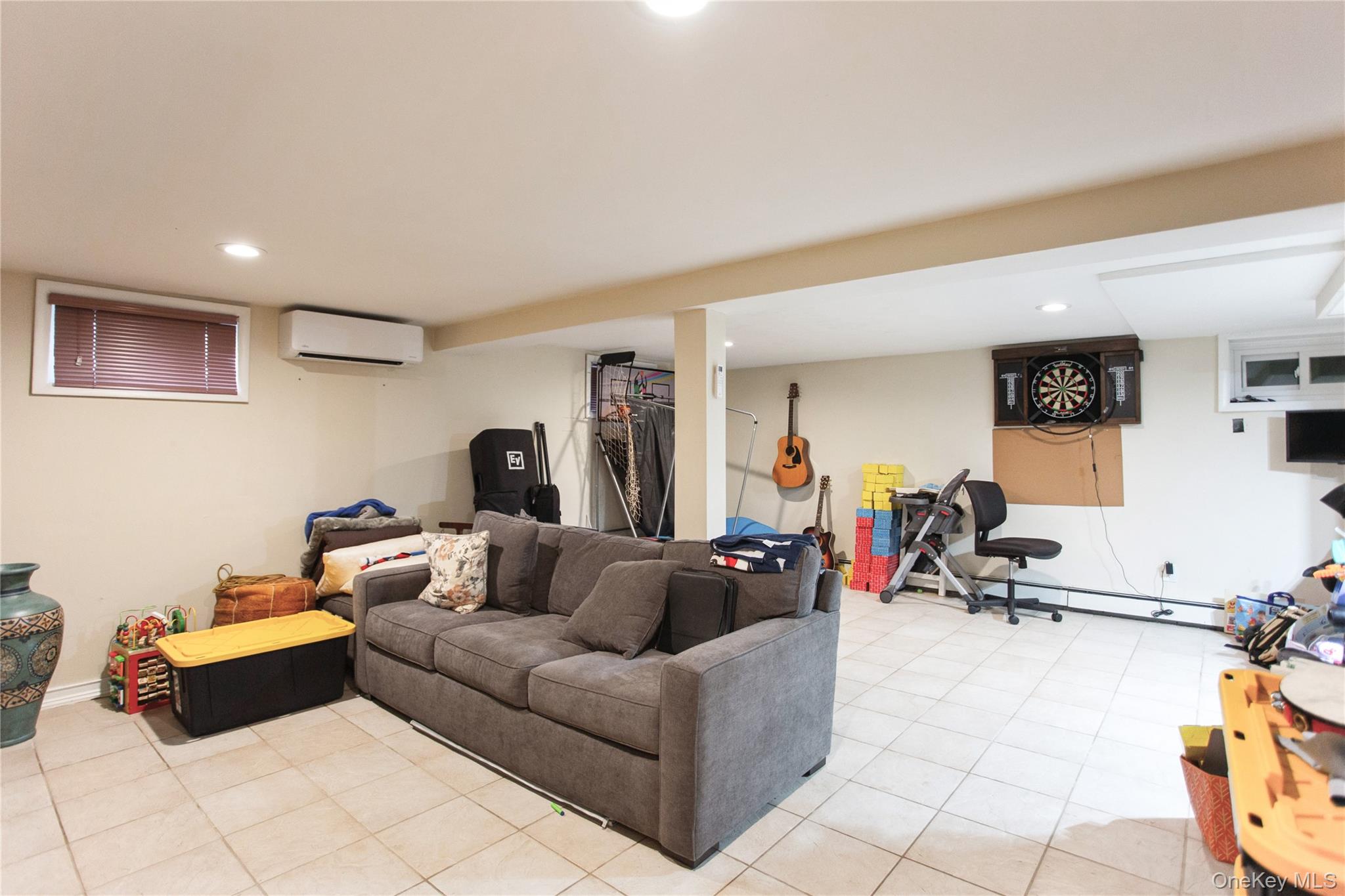 #16 photo, 24 Yarmouth Road, ナッソー郡 East Rockaway , NY 11518