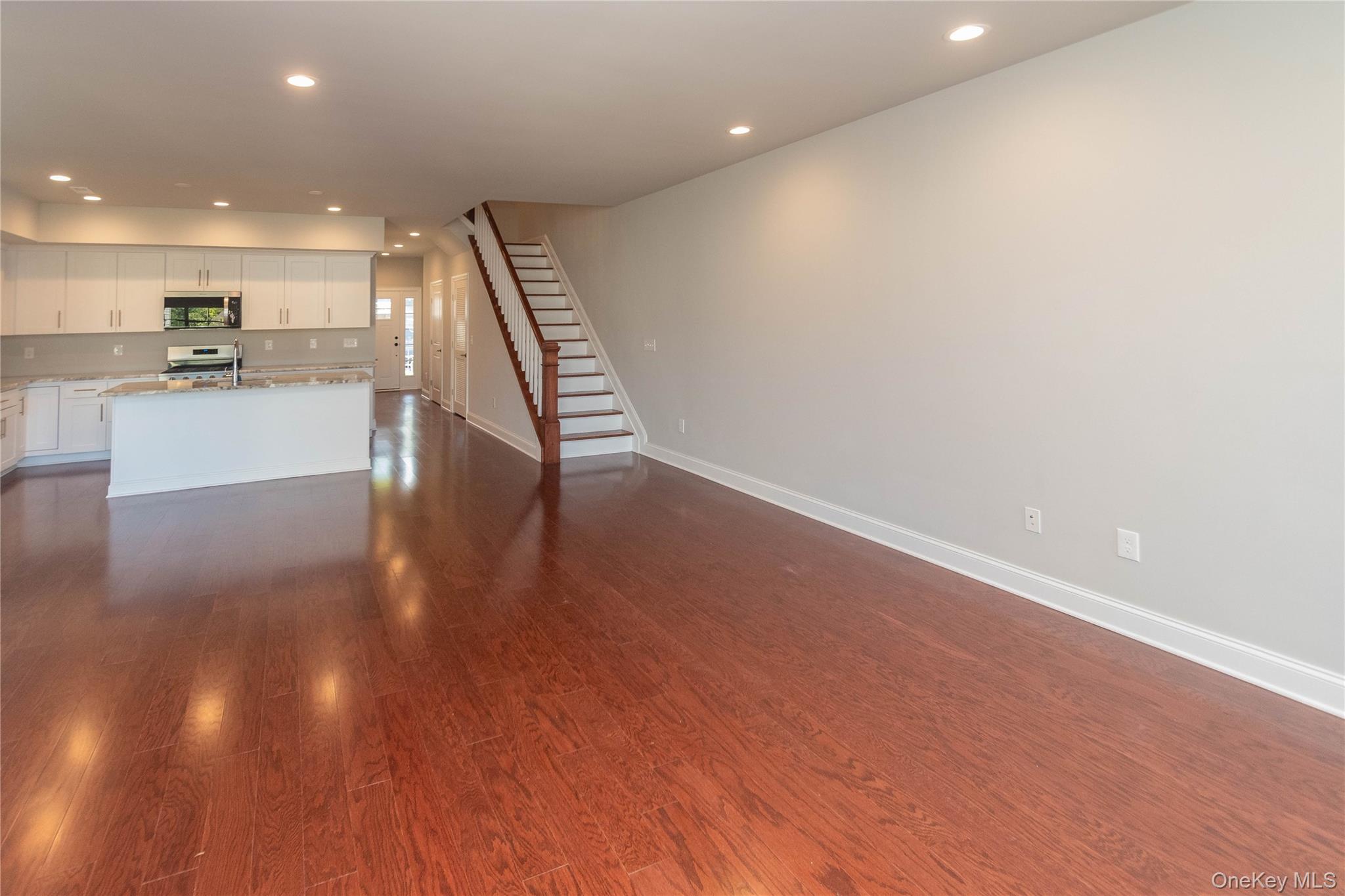 #12 photo, 128 Hudson View Terrace, Hyde Park , NY 12538