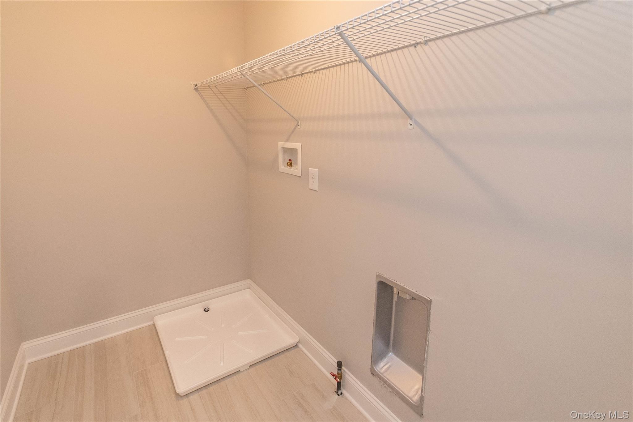 #18 photo, 128 Hudson View Terrace, Hyde Park , NY 12538