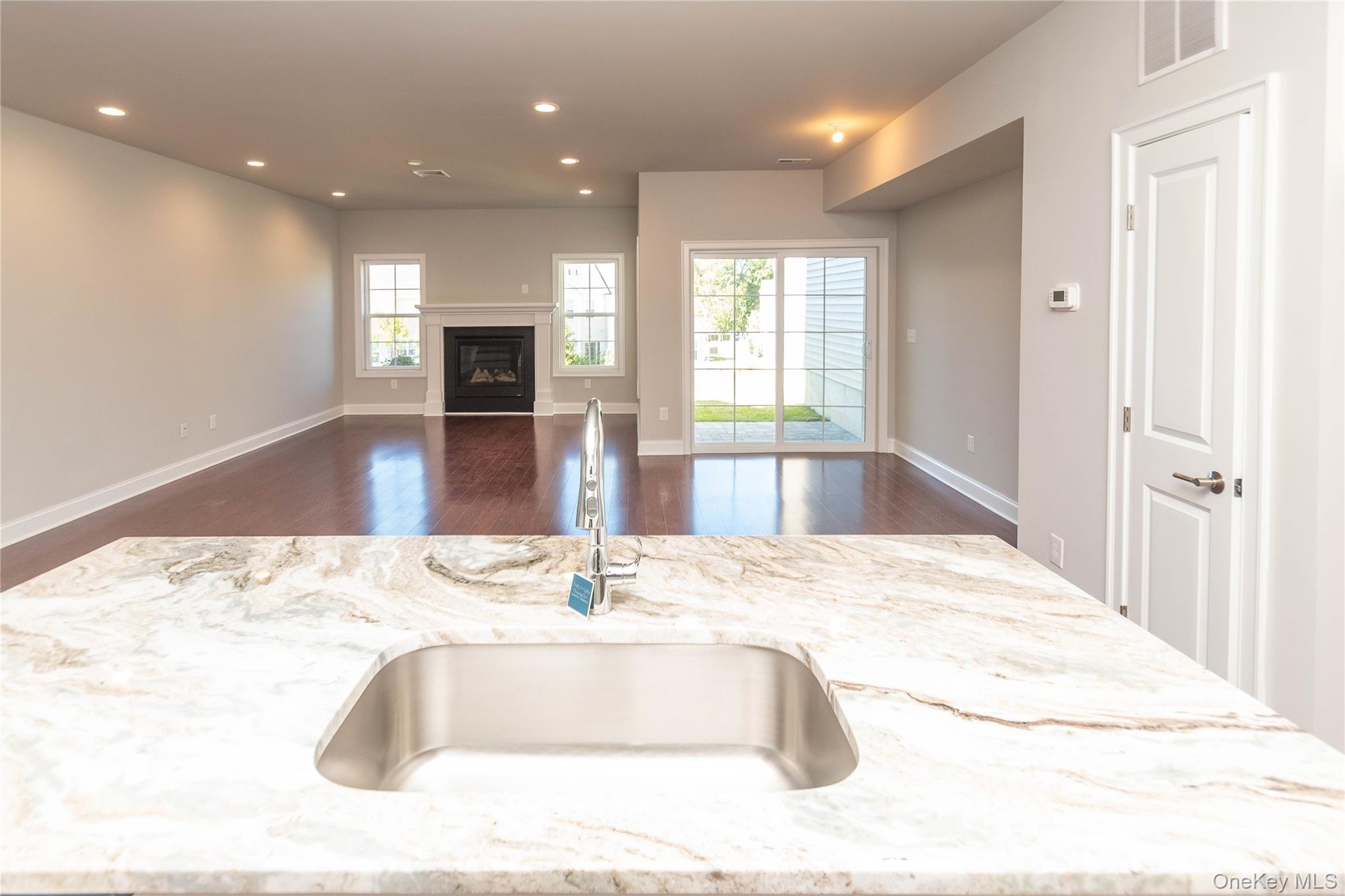 #7 photo, 128 Hudson View Terrace, Hyde Park , NY 12538