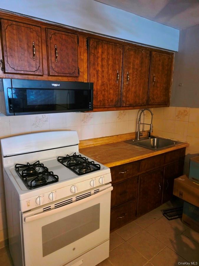 #6 photo, 9505 Schenck Street, ブルックリン区 Brooklyn , NY 11236