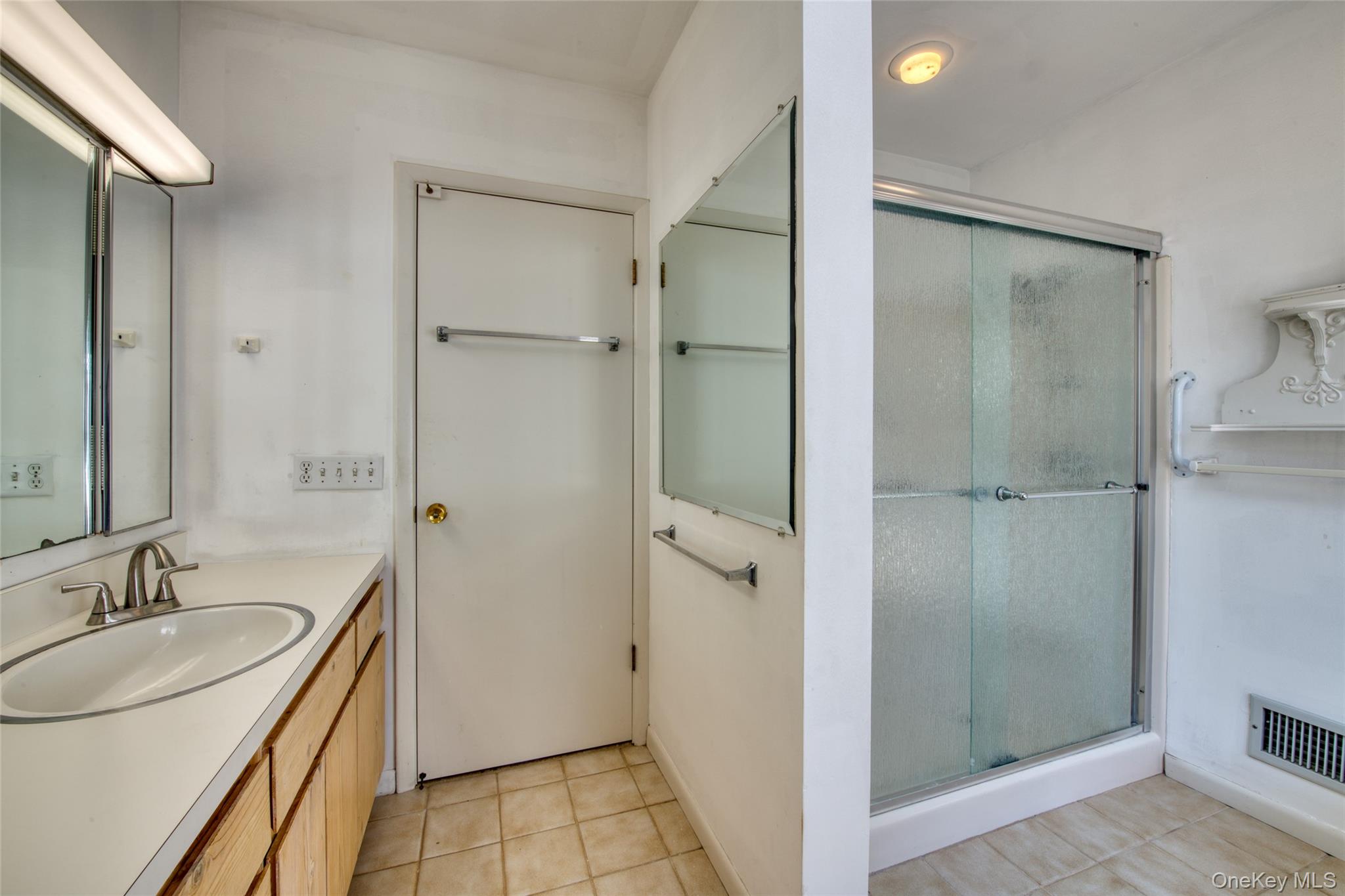 #14 photo, 270 North Street, サフォーク郡 Cutchogue , NY 11935