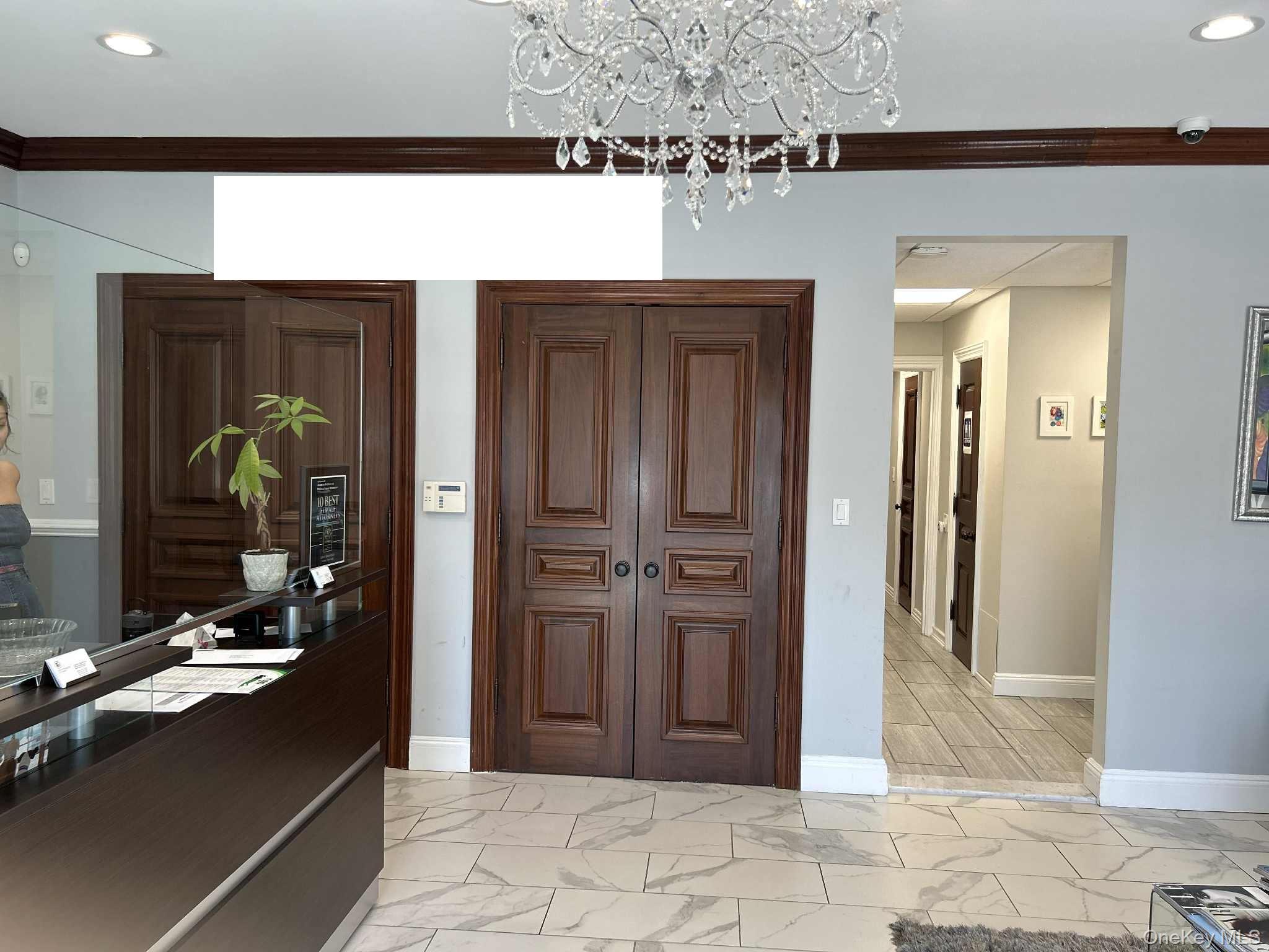 #4 photo, 361 Union Boulevard, West Islip , NY 11795