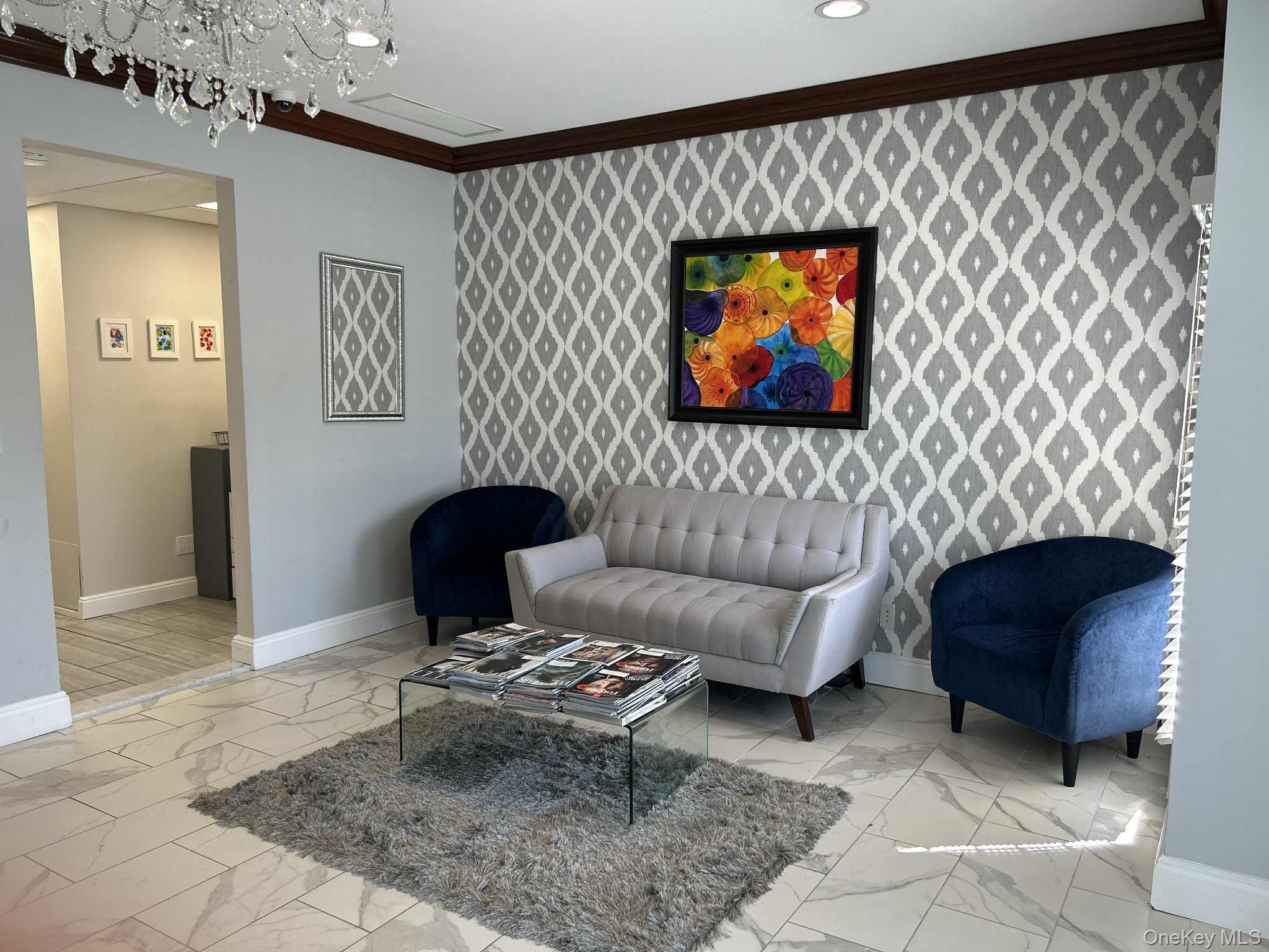 #8 photo, 361 Union Boulevard, West Islip , NY 11795