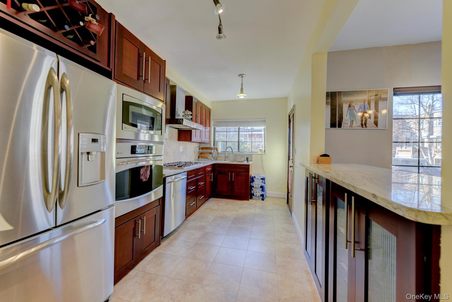 #12 photo, 67-54 Groton Street, Forest Hills , NY 11375