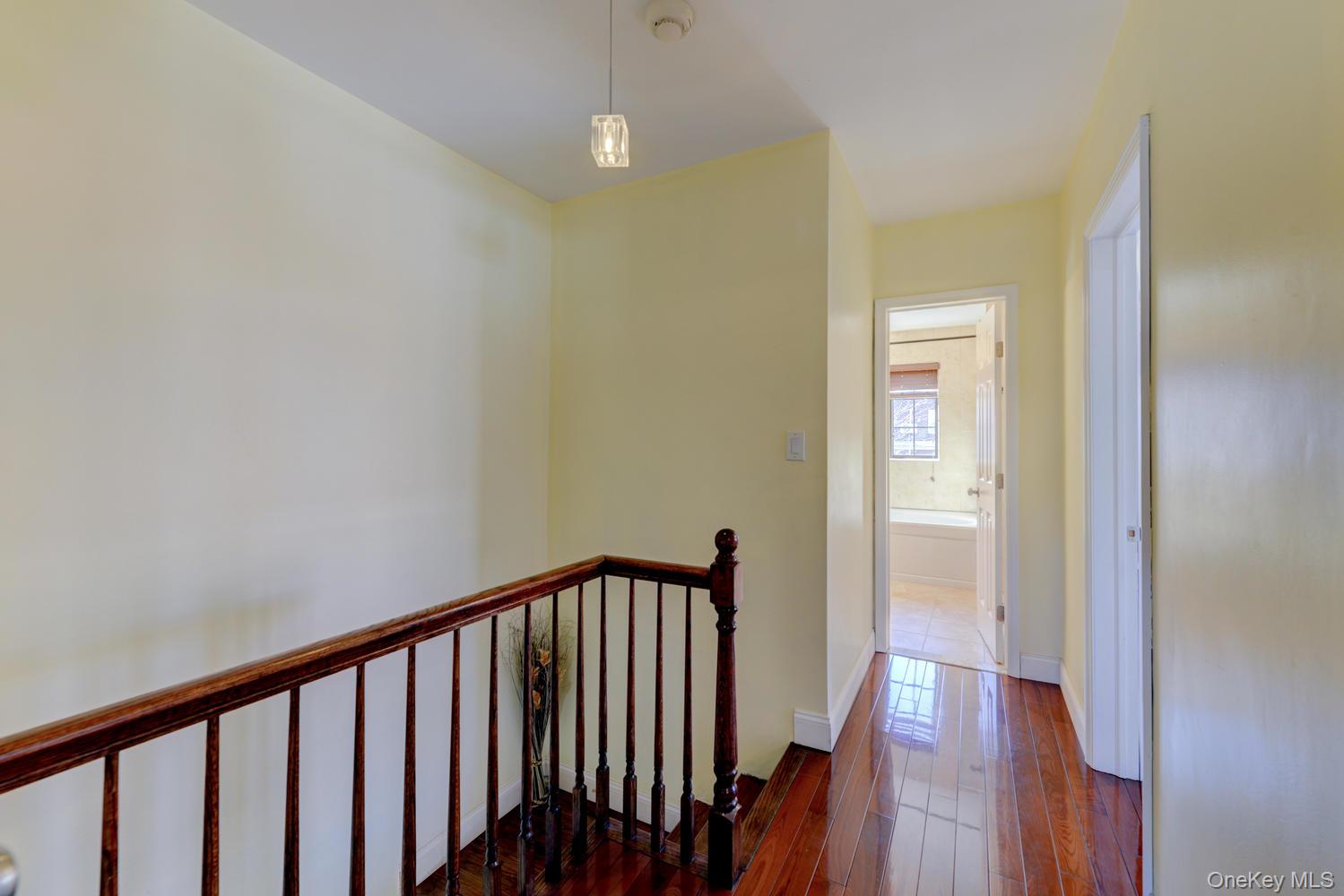 #16 photo, 67-54 Groton Street, Forest Hills , NY 11375