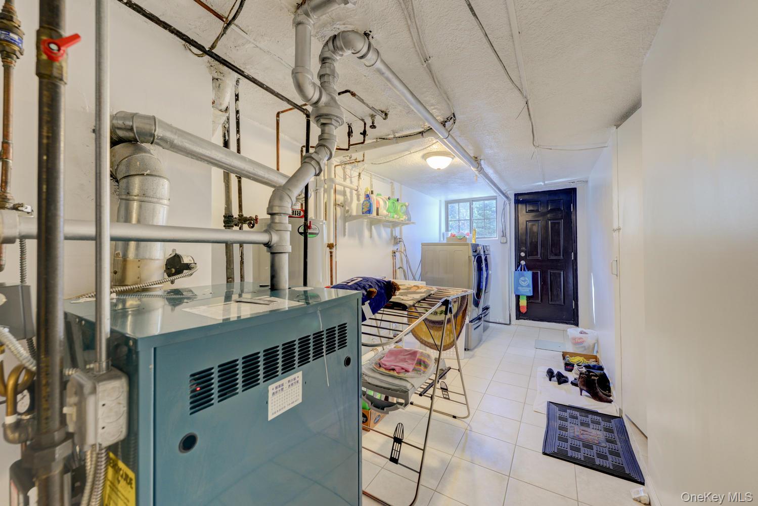 #7 photo, 67-54 Groton Street, Forest Hills , NY 11375