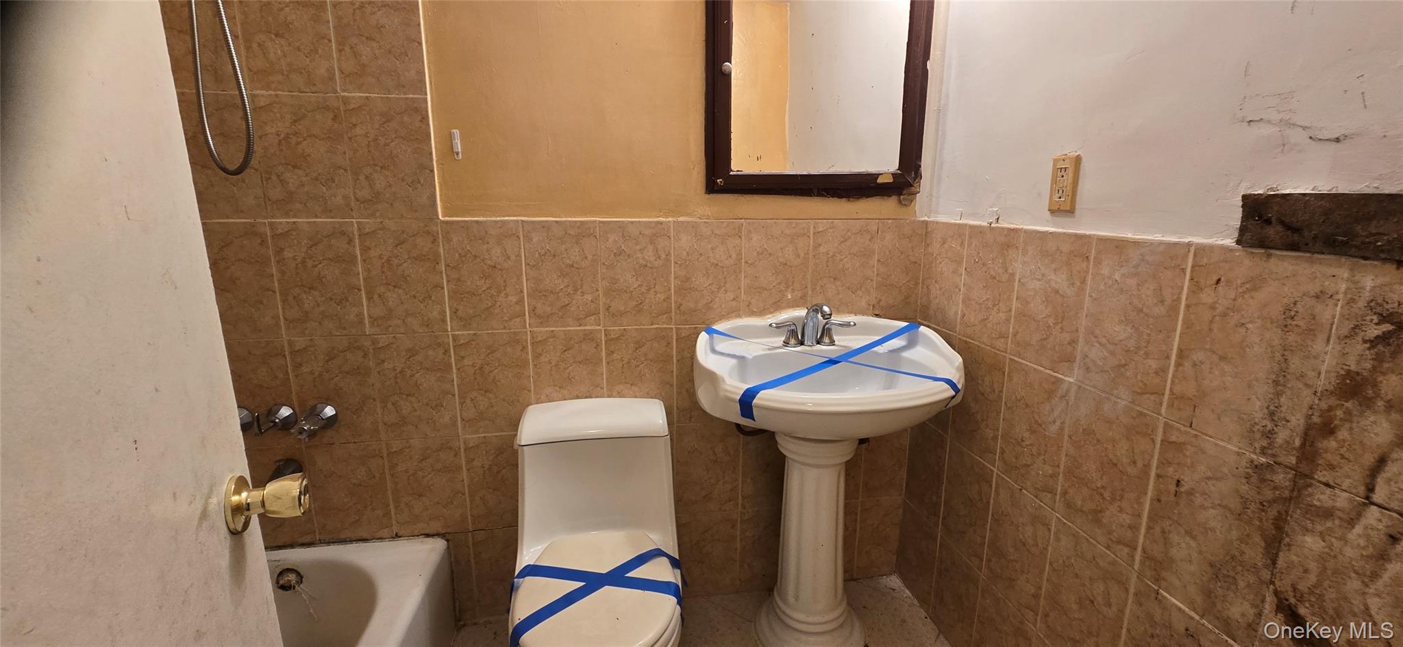 #16 photo, 1161 E 101st Street, Brooklyn , NY 11236