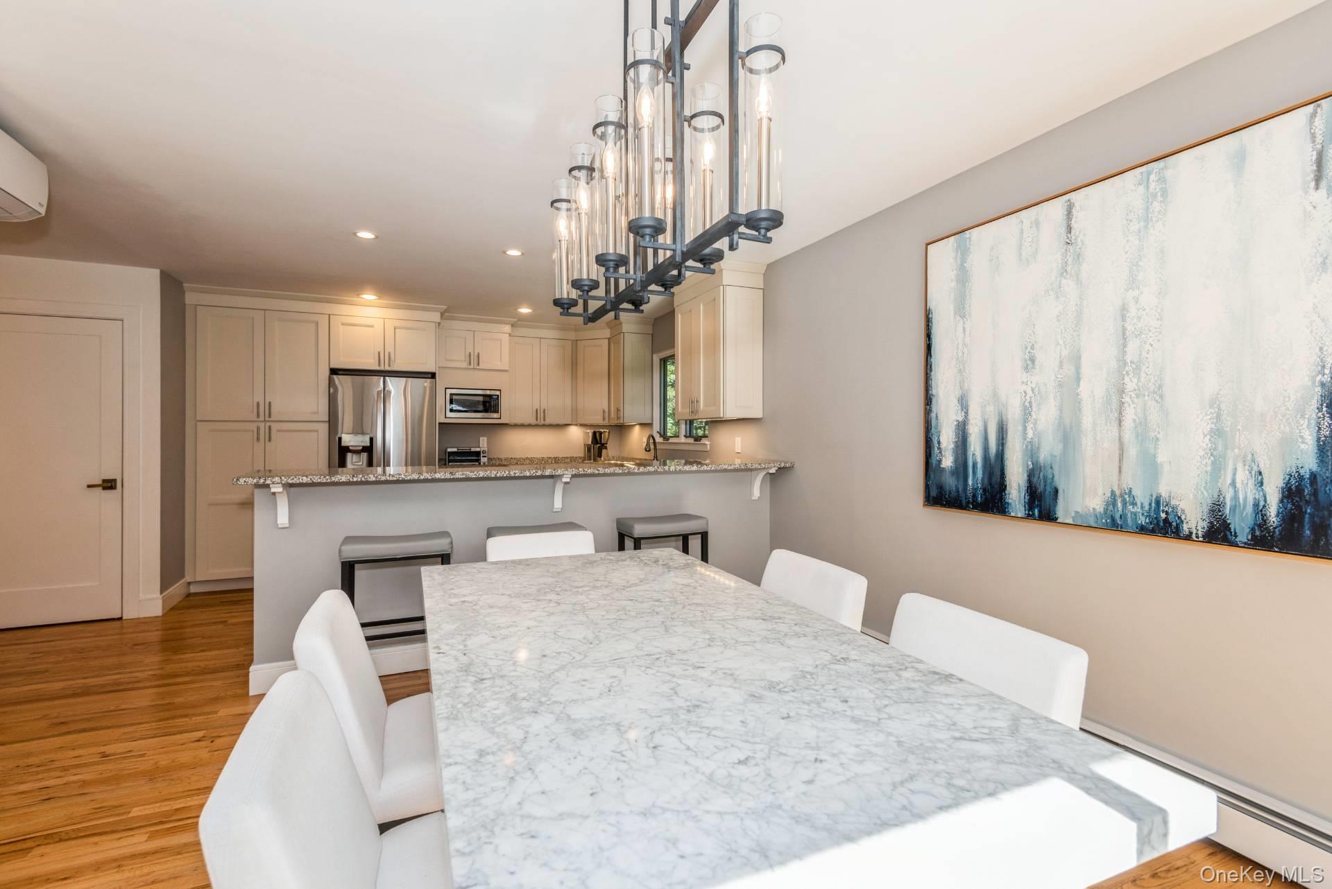 #11 photo, 1 Deer Path, Quogue , NY 11959