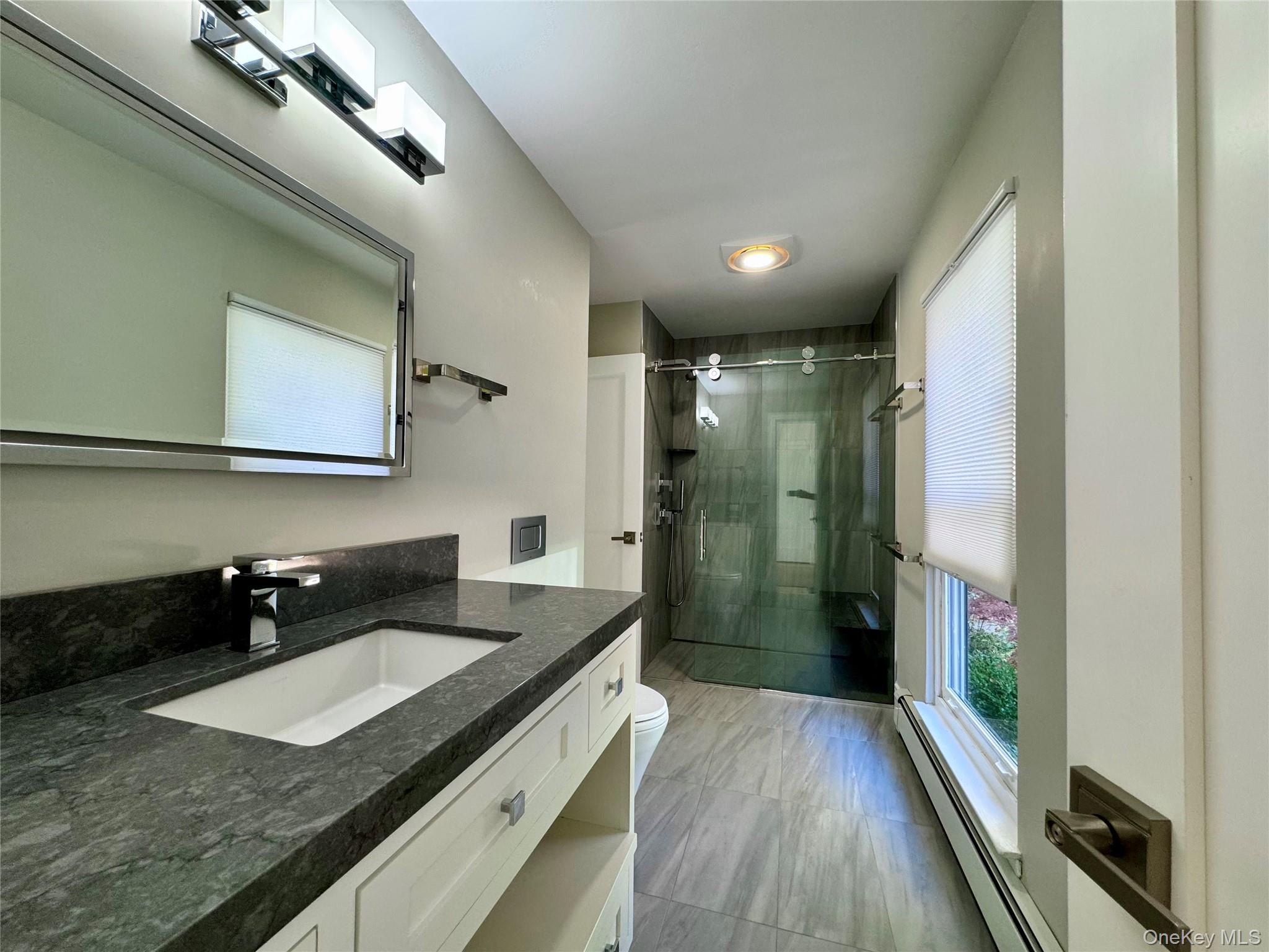 #18 photo, 1 Deer Path, Quogue , NY 11959