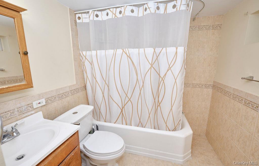 #15 photo, 23009 87th Avenue, Queens Village , NY 11427