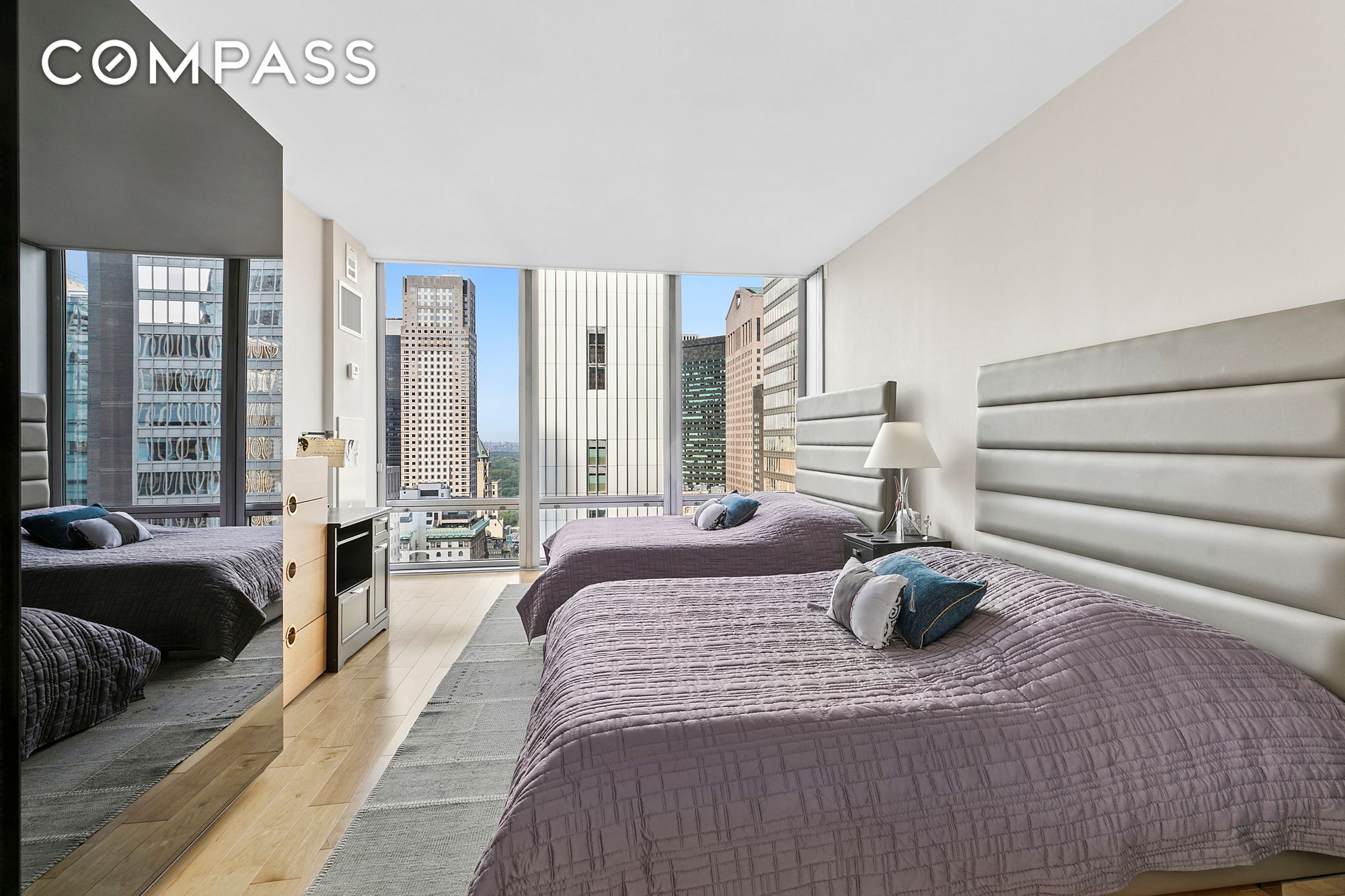 #6 photo, 641 5th Avenue, マンハッタン Midtown East , NY 10022