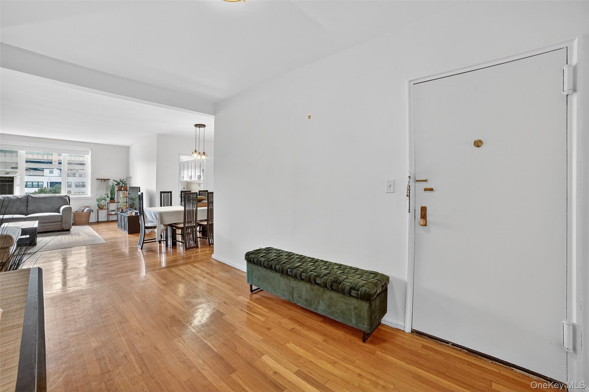 #9 photo, 12 Westchester Avenue, White Plains , NY 10601