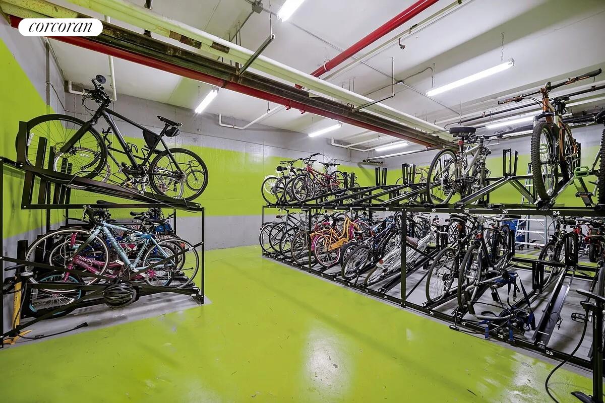 #10 photo, 1919 MADISON Avenue, マンハッタン South Harlem , NY 10035