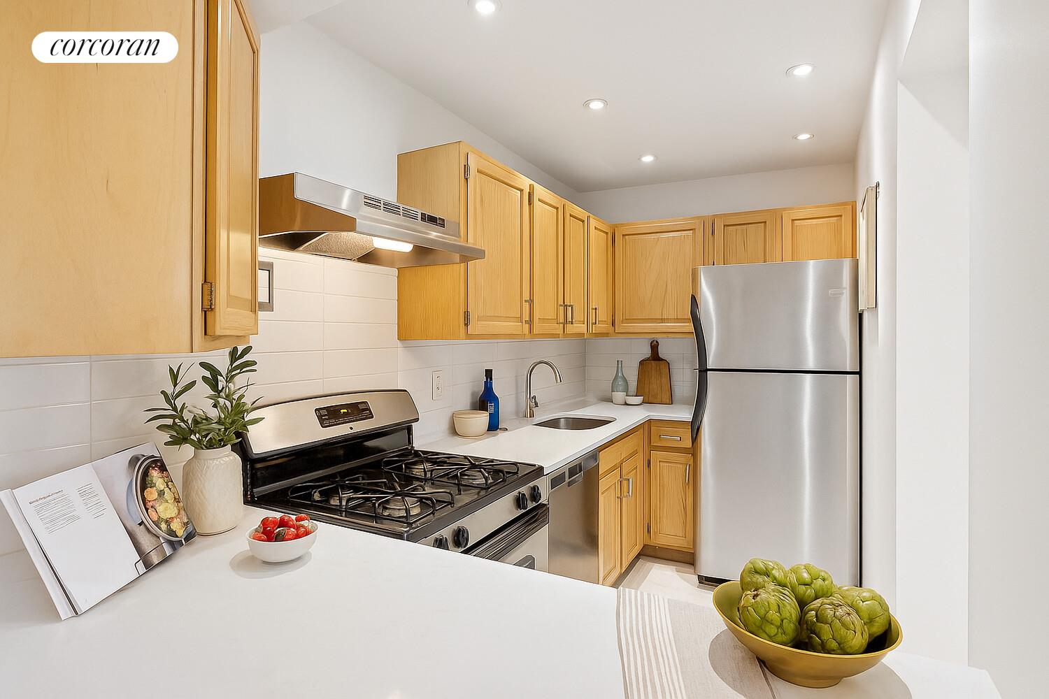 #3 photo, 1919 MADISON Avenue, マンハッタン South Harlem , NY 10035