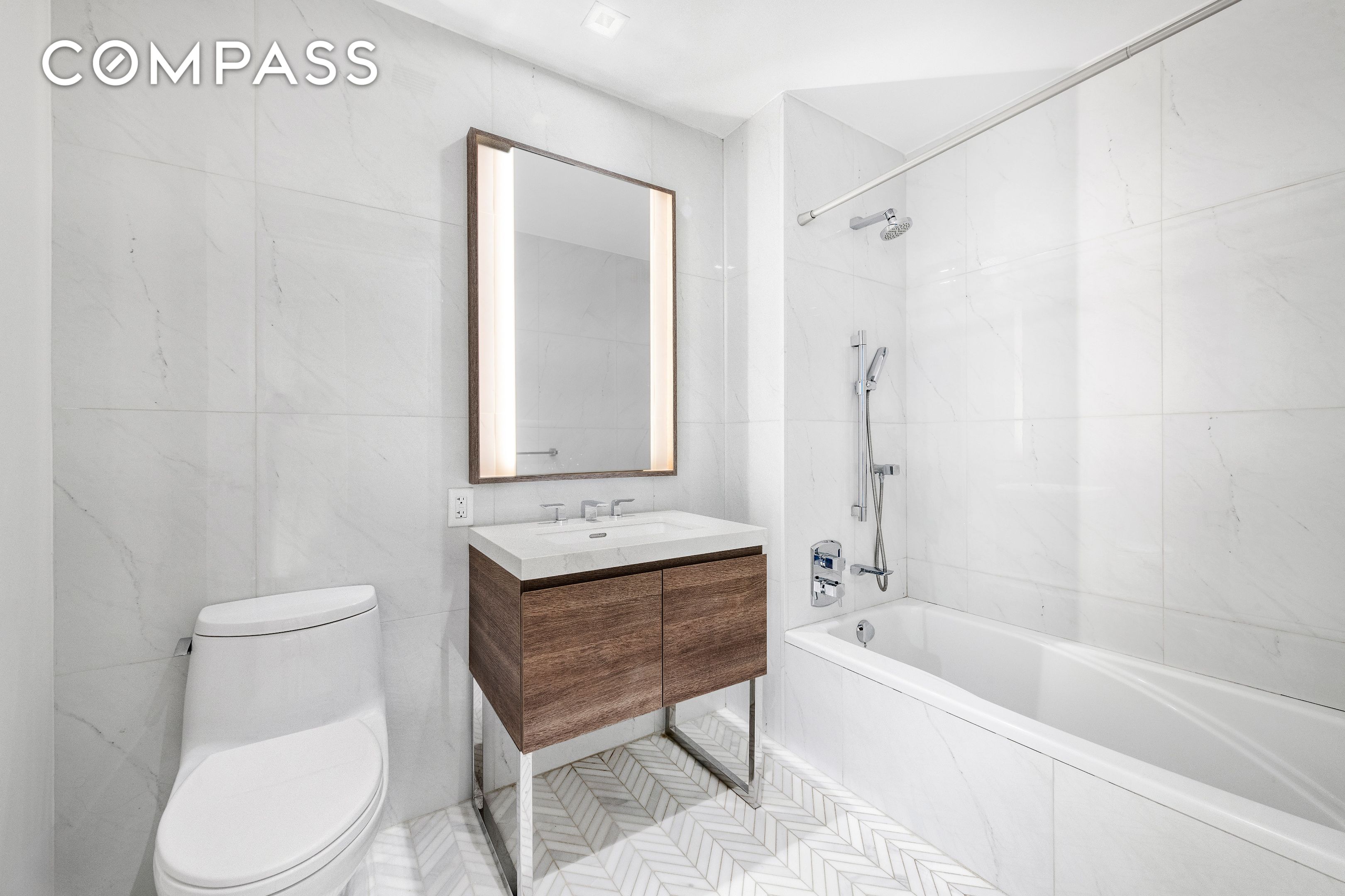 #14 photo, 505-513 W 43rd Street, マンハッタン Hell's Kitchen , NY 10036