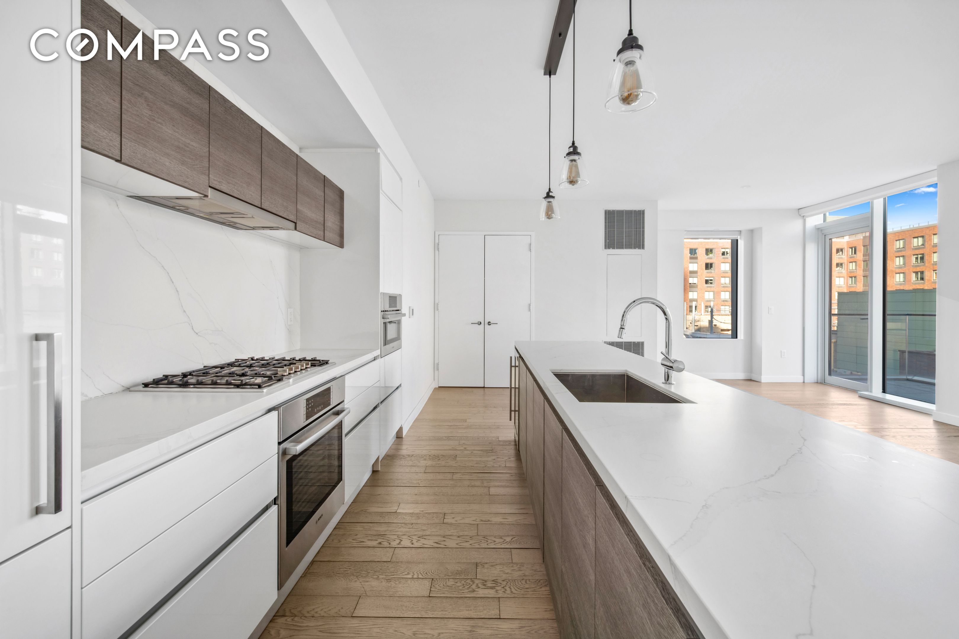 #5 photo, 505-513 W 43rd Street, マンハッタン Hell's Kitchen , NY 10036