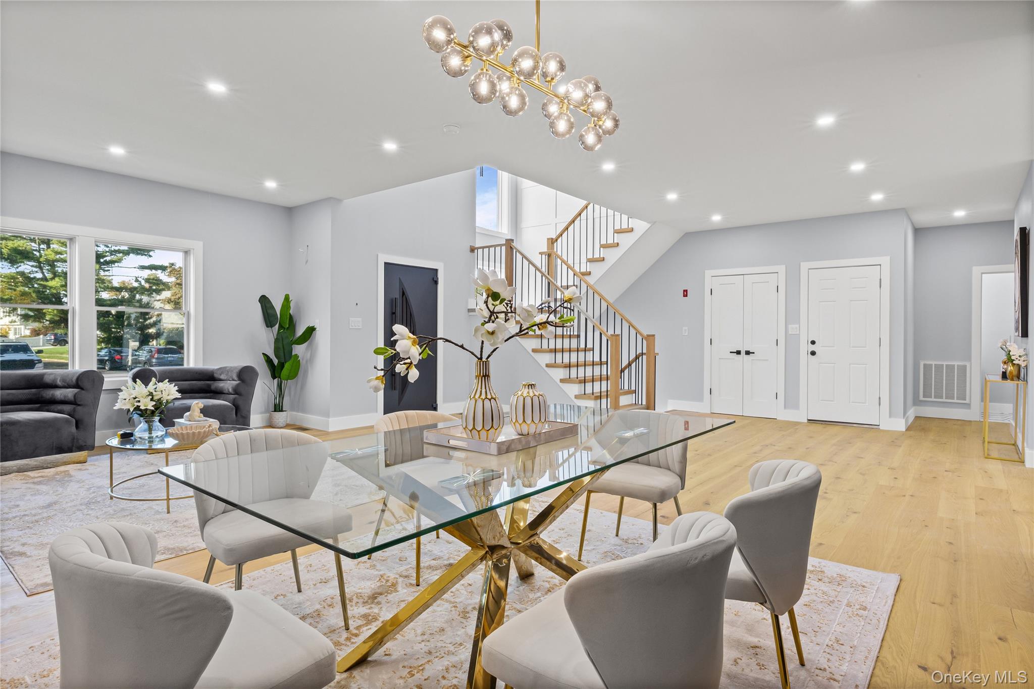 #9 photo, 10 Crown Lane, Westbury , NY 11590