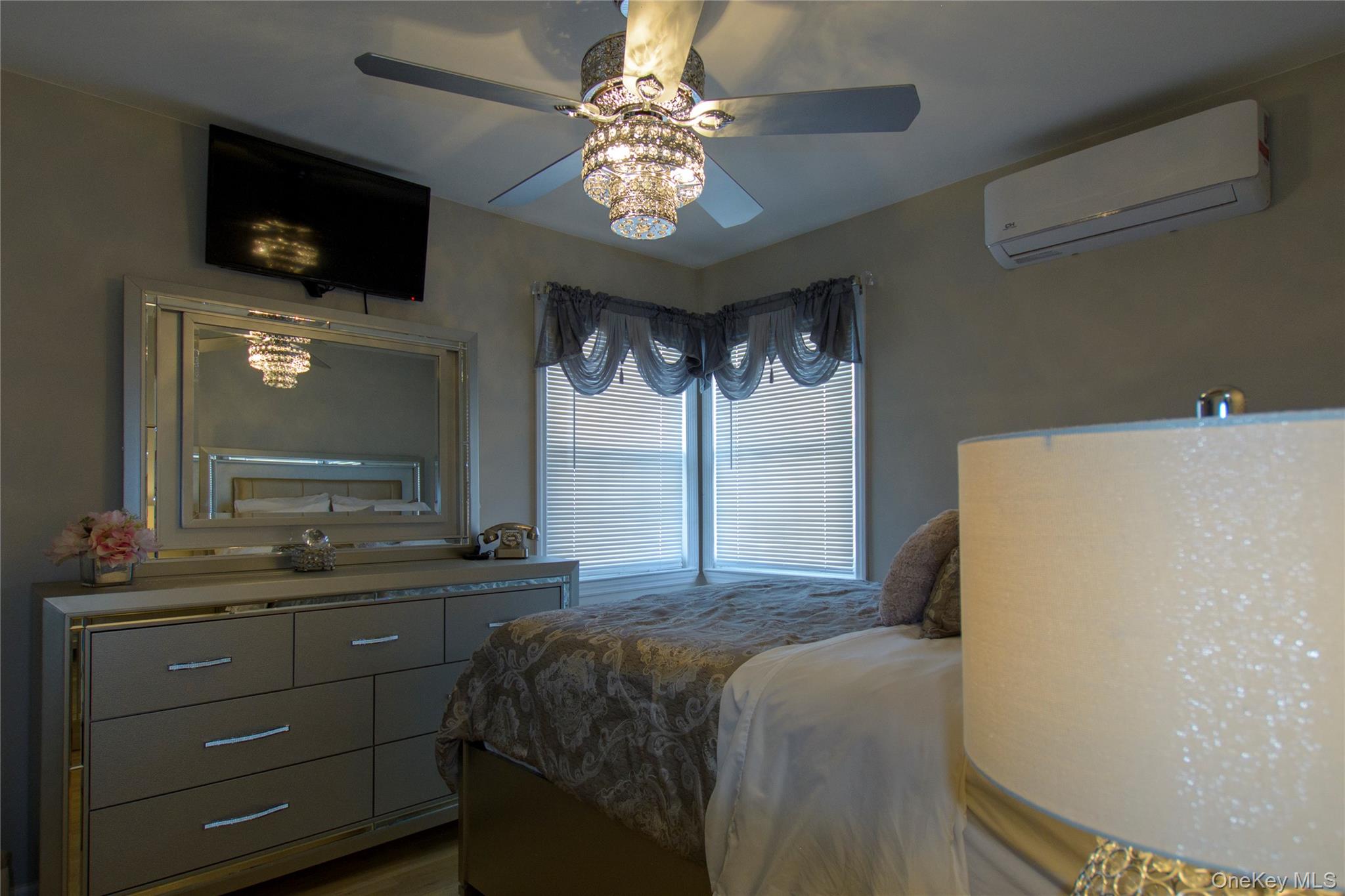 #8 photo, 3975 Anne Drive, מחוז נסאו Seaford , NY 11783