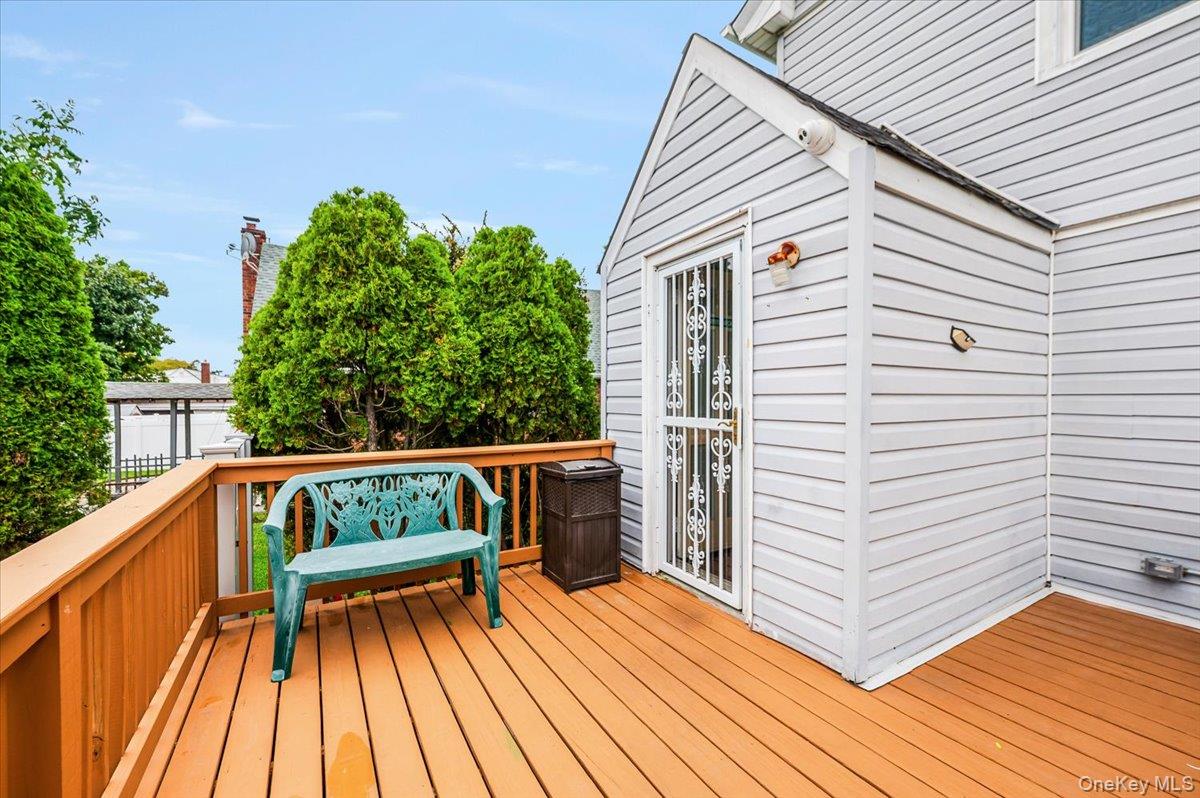 #10 photo, 174 Hoffman Avenue, Elmont , NY 11003