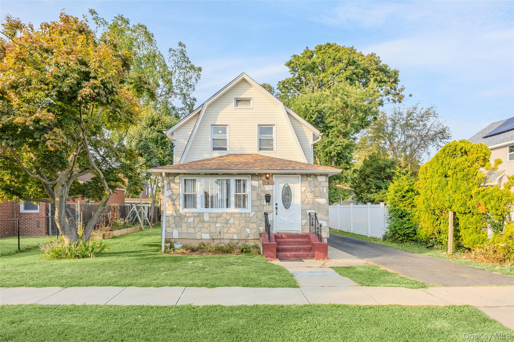 #1 photo, 187 Botsford Street, Hempstead , NY 11550