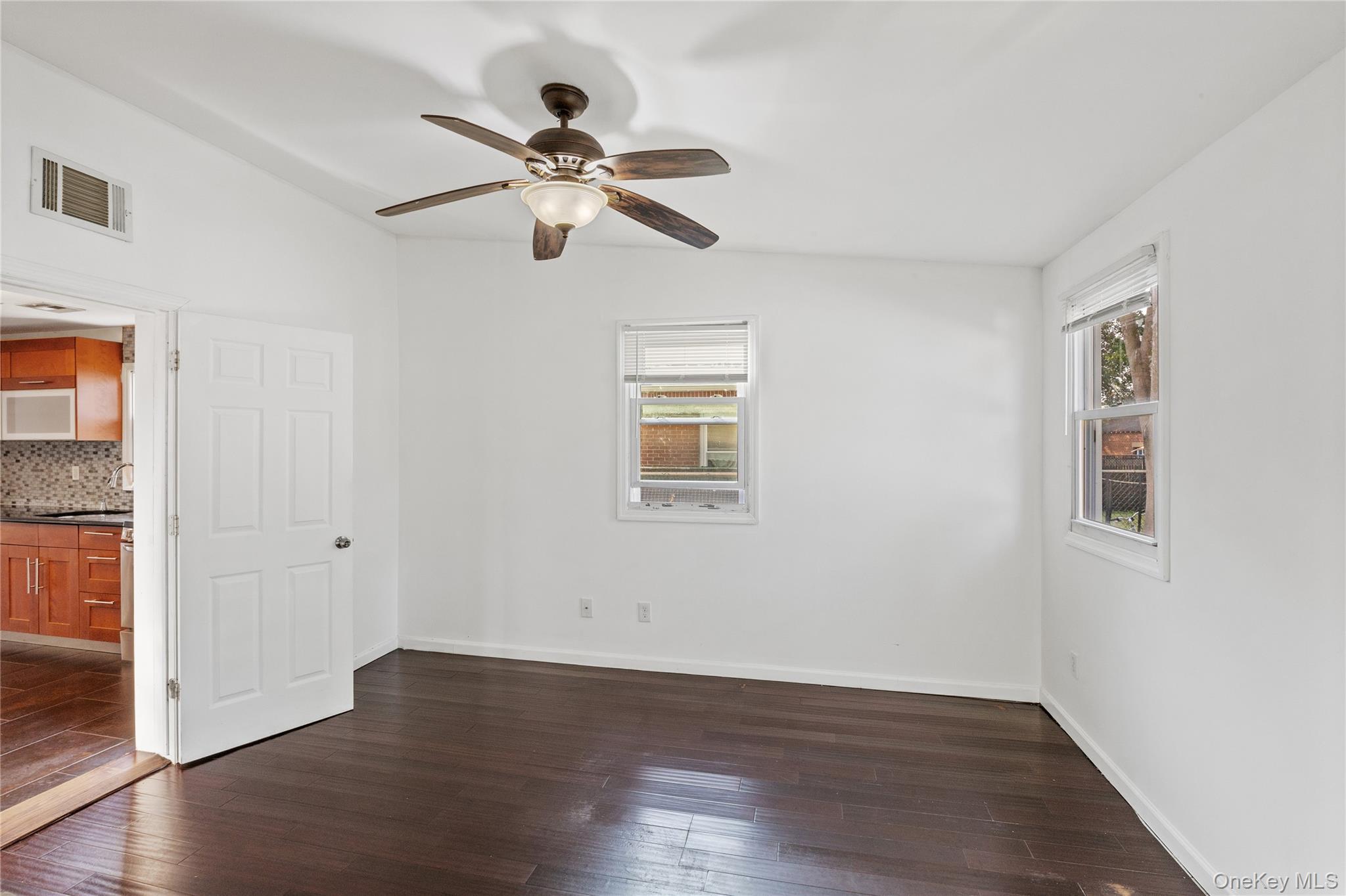 #15 photo, 187 Botsford Street, Hempstead , NY 11550