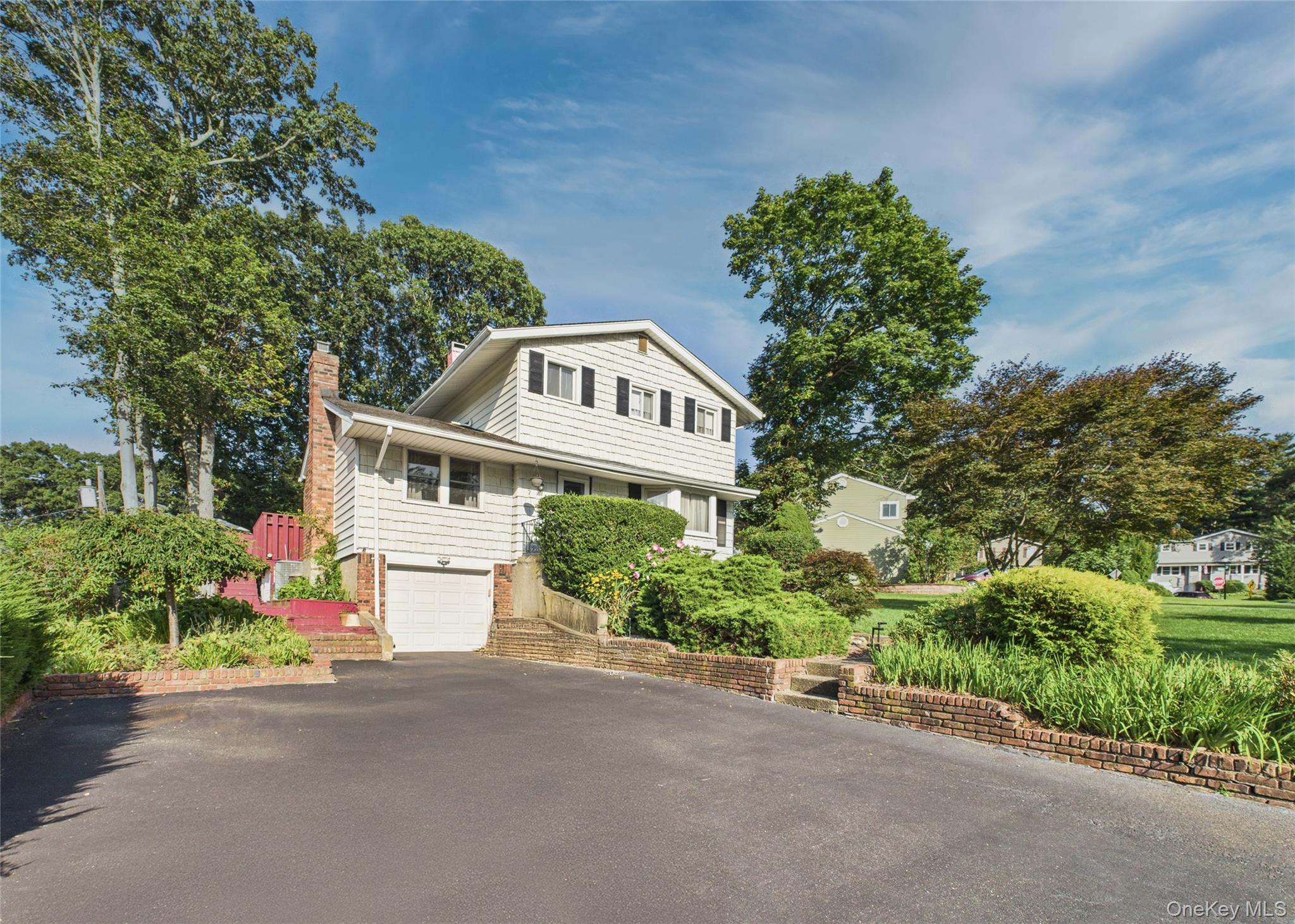 #1 photo, 5 Gristmill Drive, Kings Park , NY 11754