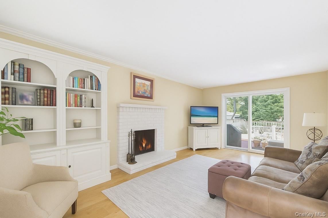 #14 photo, 5 Gristmill Drive, Kings Park , NY 11754