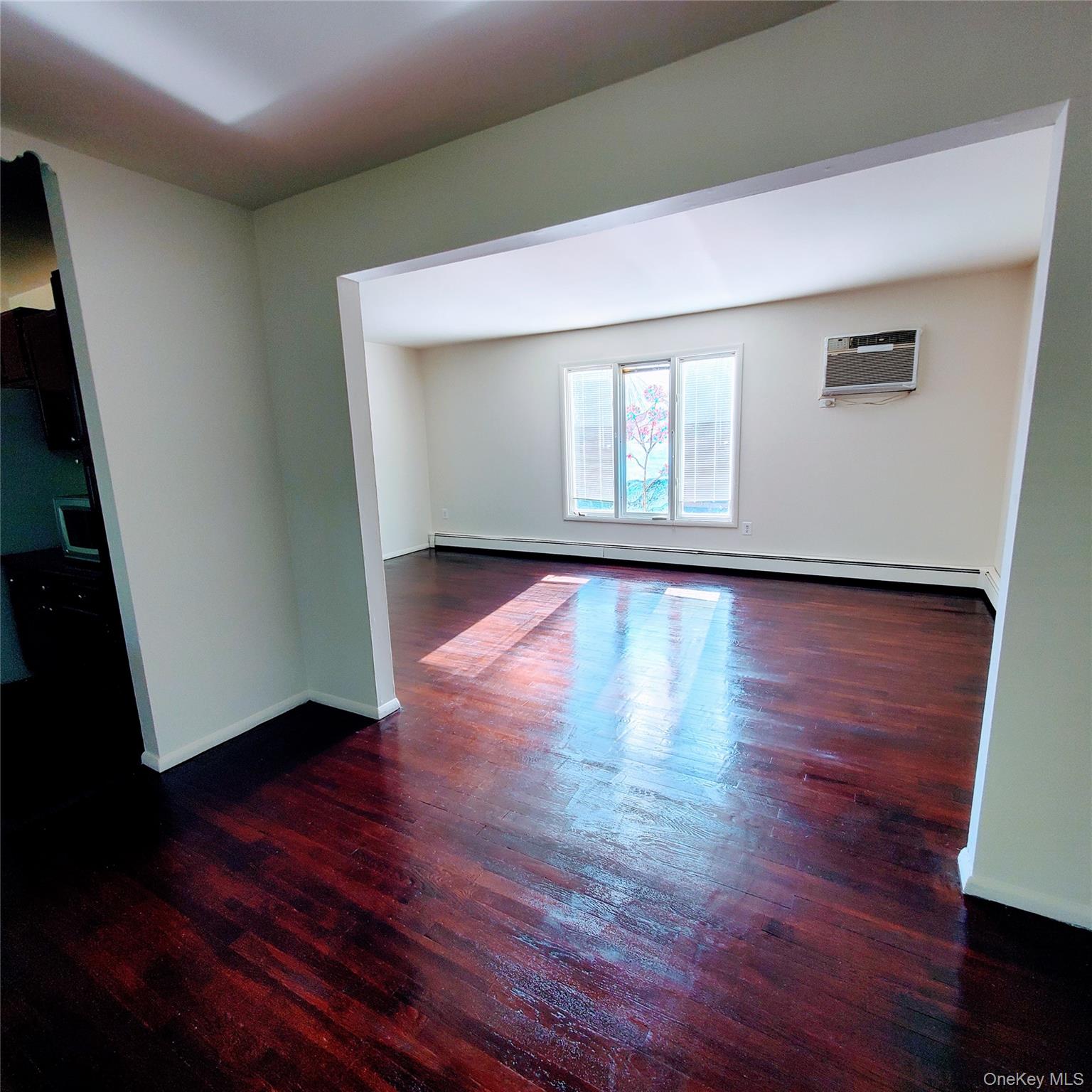 #11 photo, 3 Hook Road, Poughkeepsie , NY 12601