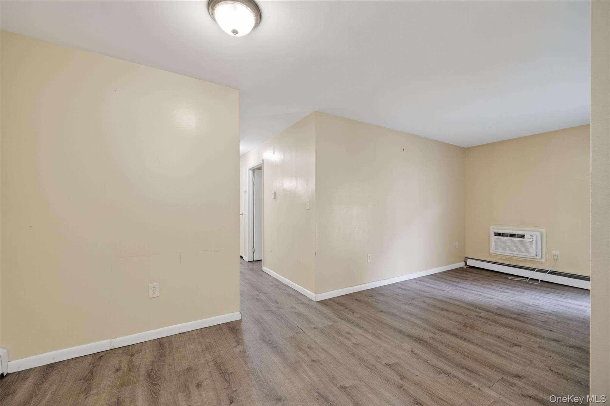 #11 photo, 238 Concord Lane, Middletown , NY 10940