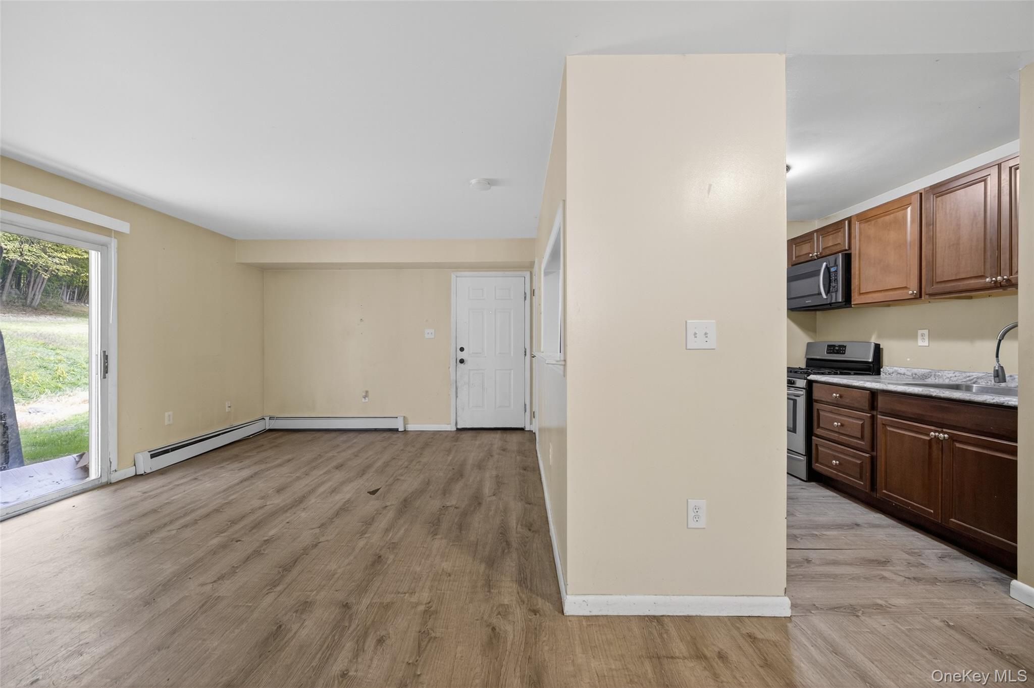 #13 photo, 238 Concord Lane, Middletown , NY 10940