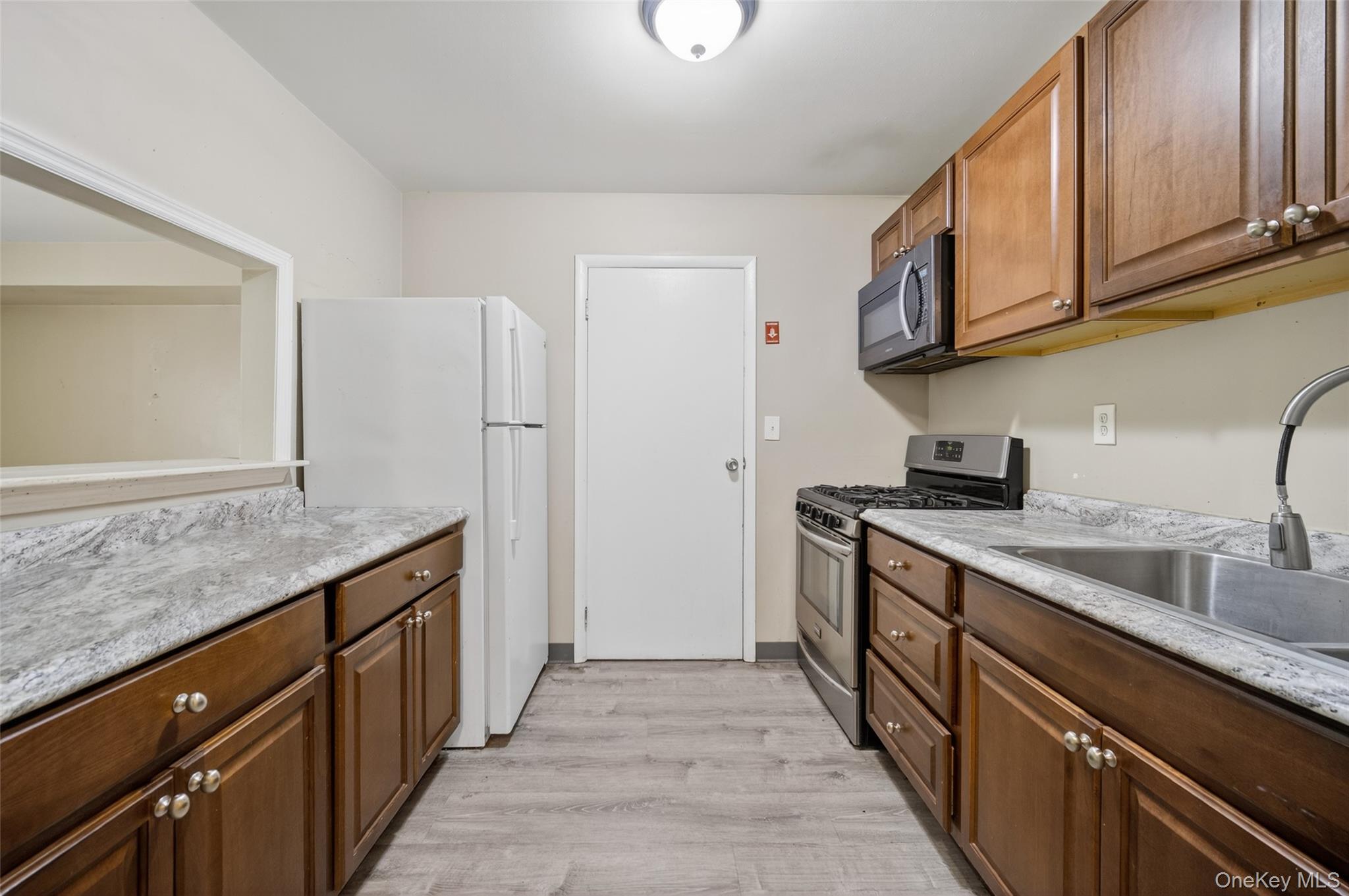 #14 photo, 238 Concord Lane, Middletown , NY 10940