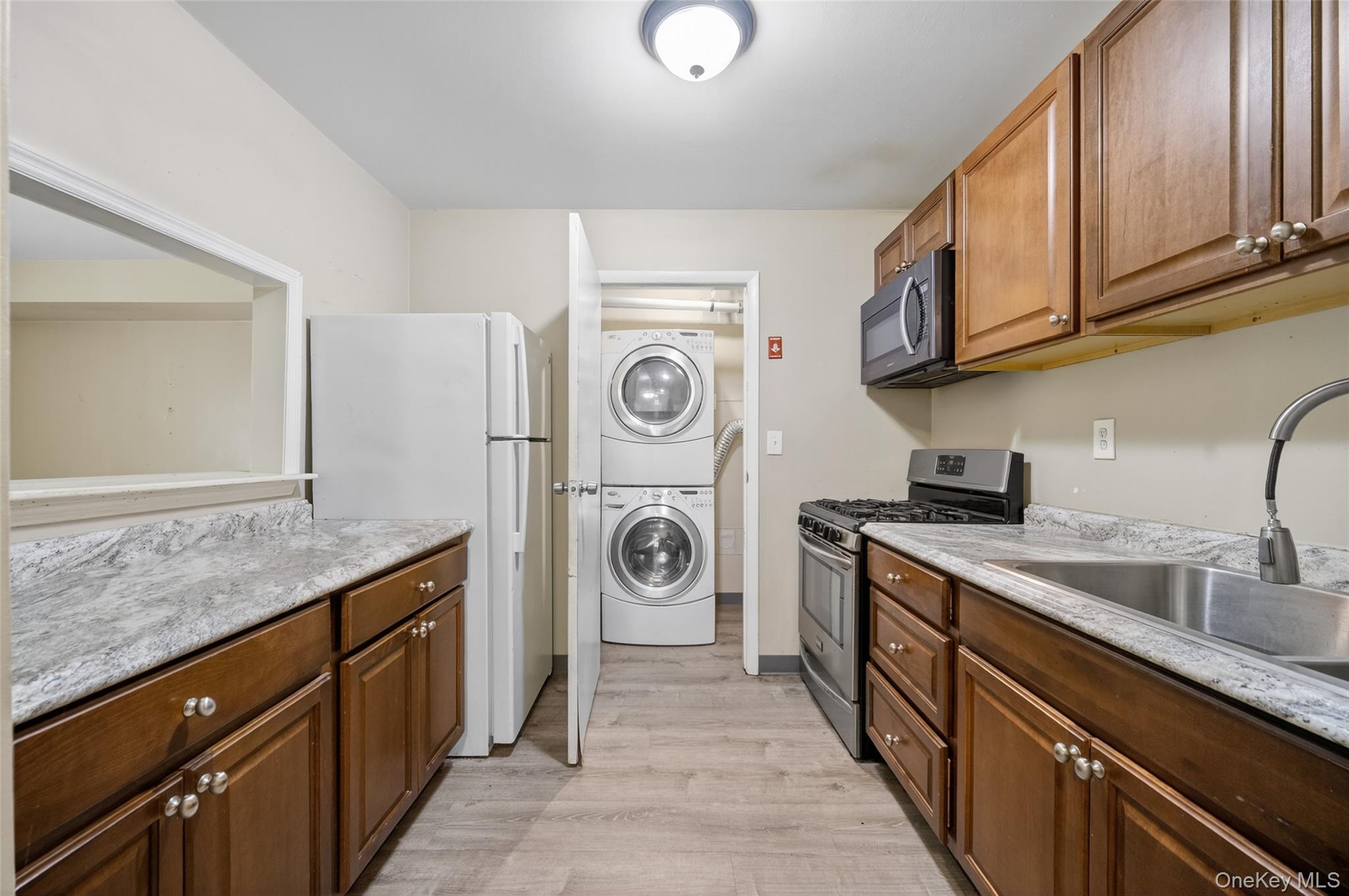 #15 photo, 238 Concord Lane, Middletown , NY 10940