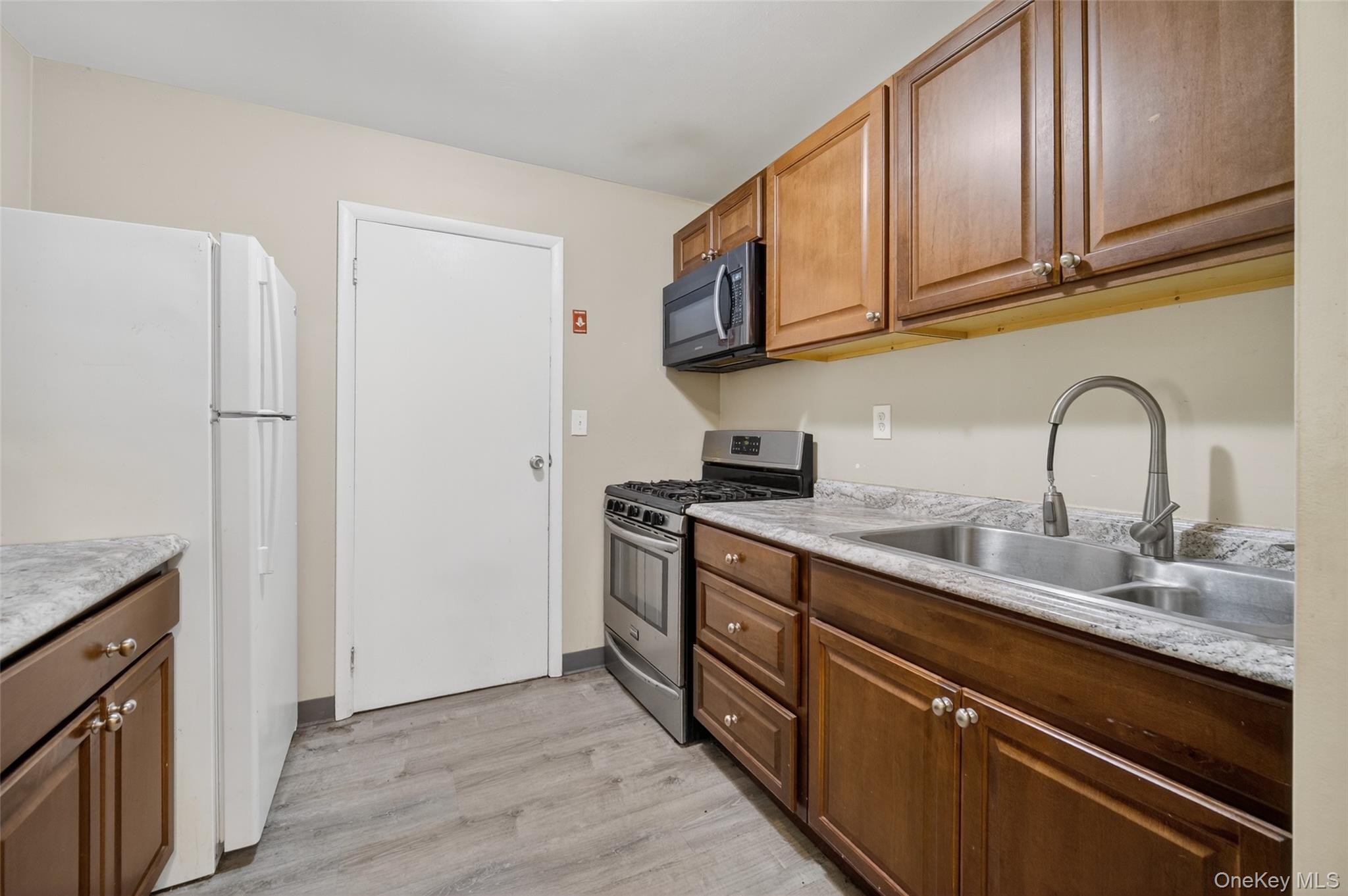 #16 photo, 238 Concord Lane, Middletown , NY 10940