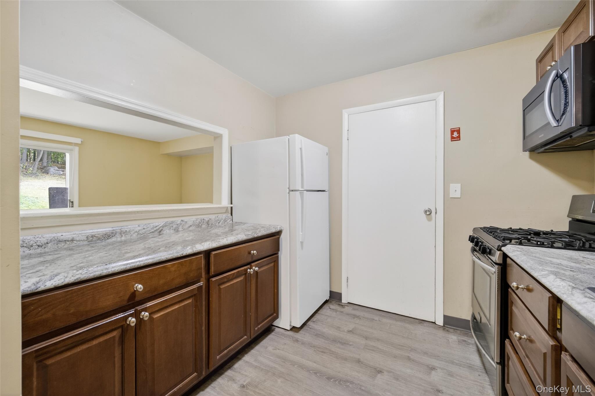 #17 photo, 238 Concord Lane, Middletown , NY 10940