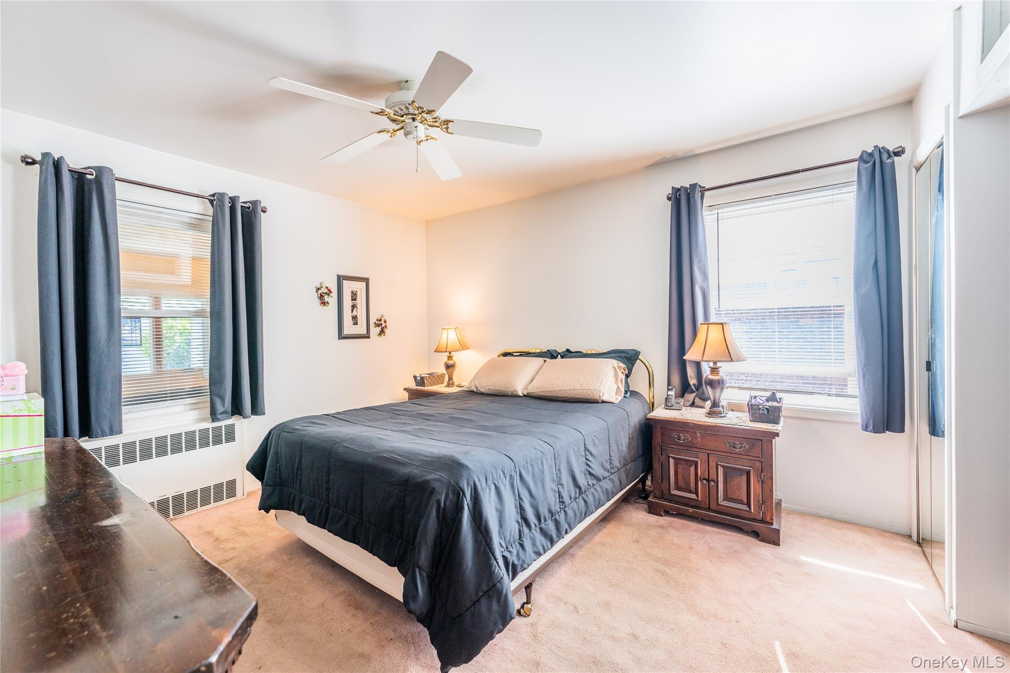 #8 photo, 80-37 259th Street, Glen Oaks , NY 11004