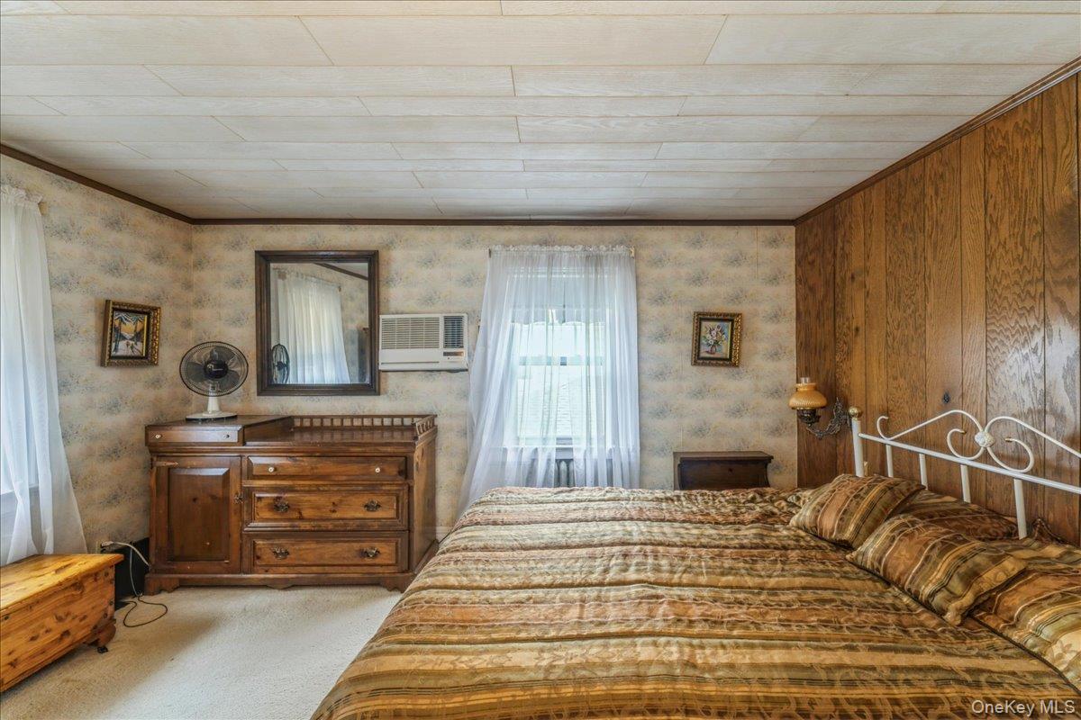 #15 photo, 246 Wellington Road, Mineola , NY 11501