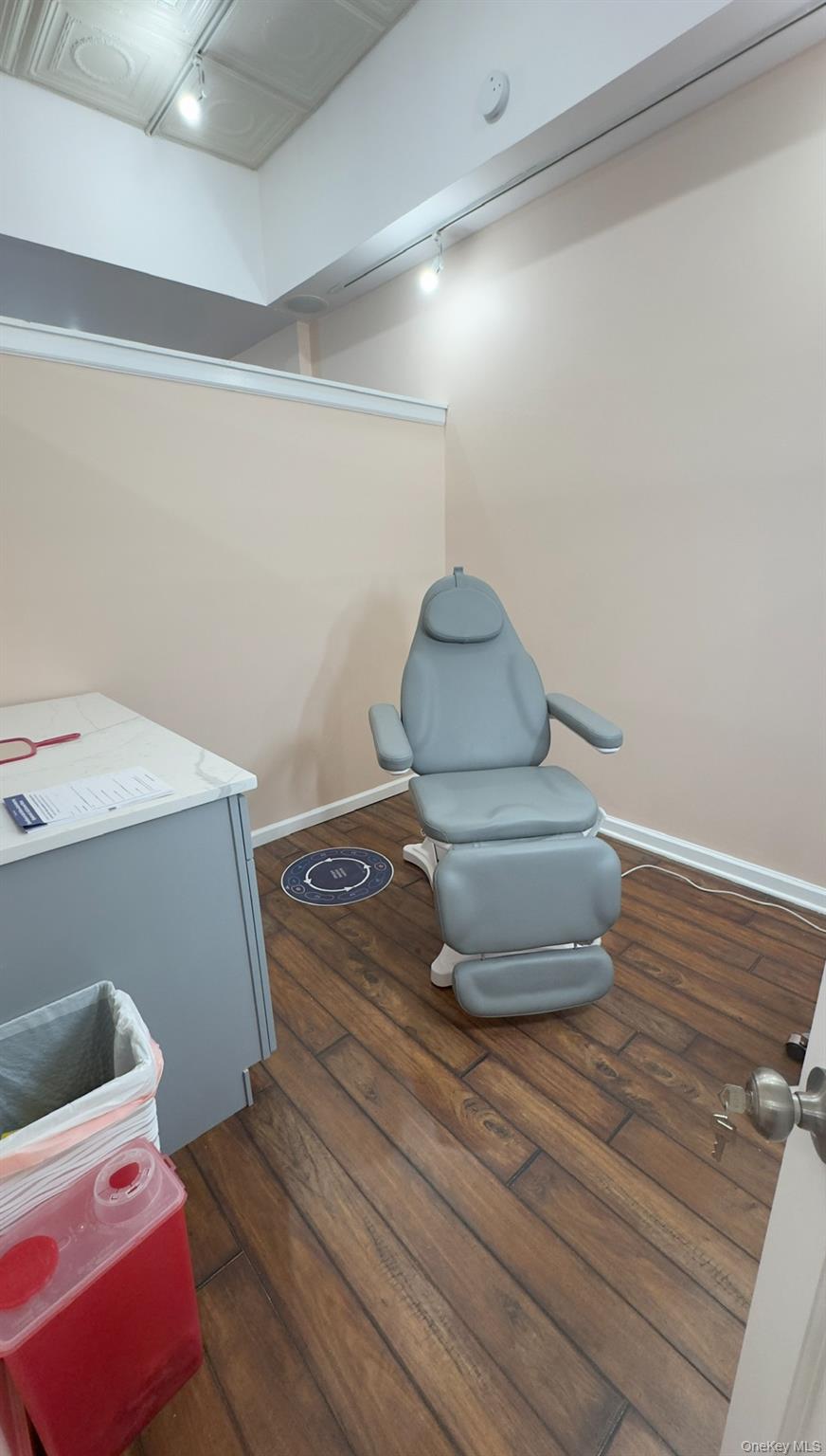 #7 photo, 754 Manhattan Avenue, Brooklyn , NY 11222